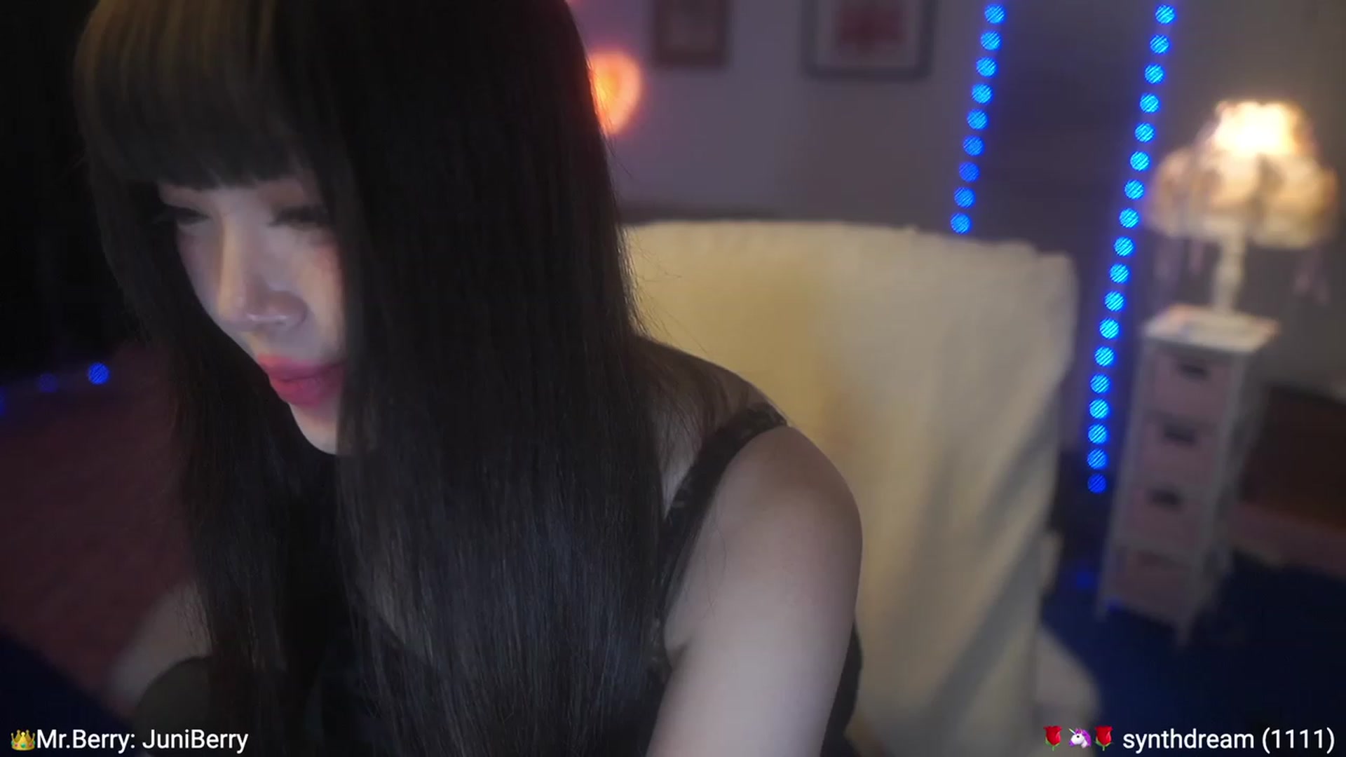 Gallery image thumbnail from AcaiBerry's myfreecams stream on, 07/02/2023, 04:45 image 17 of 20