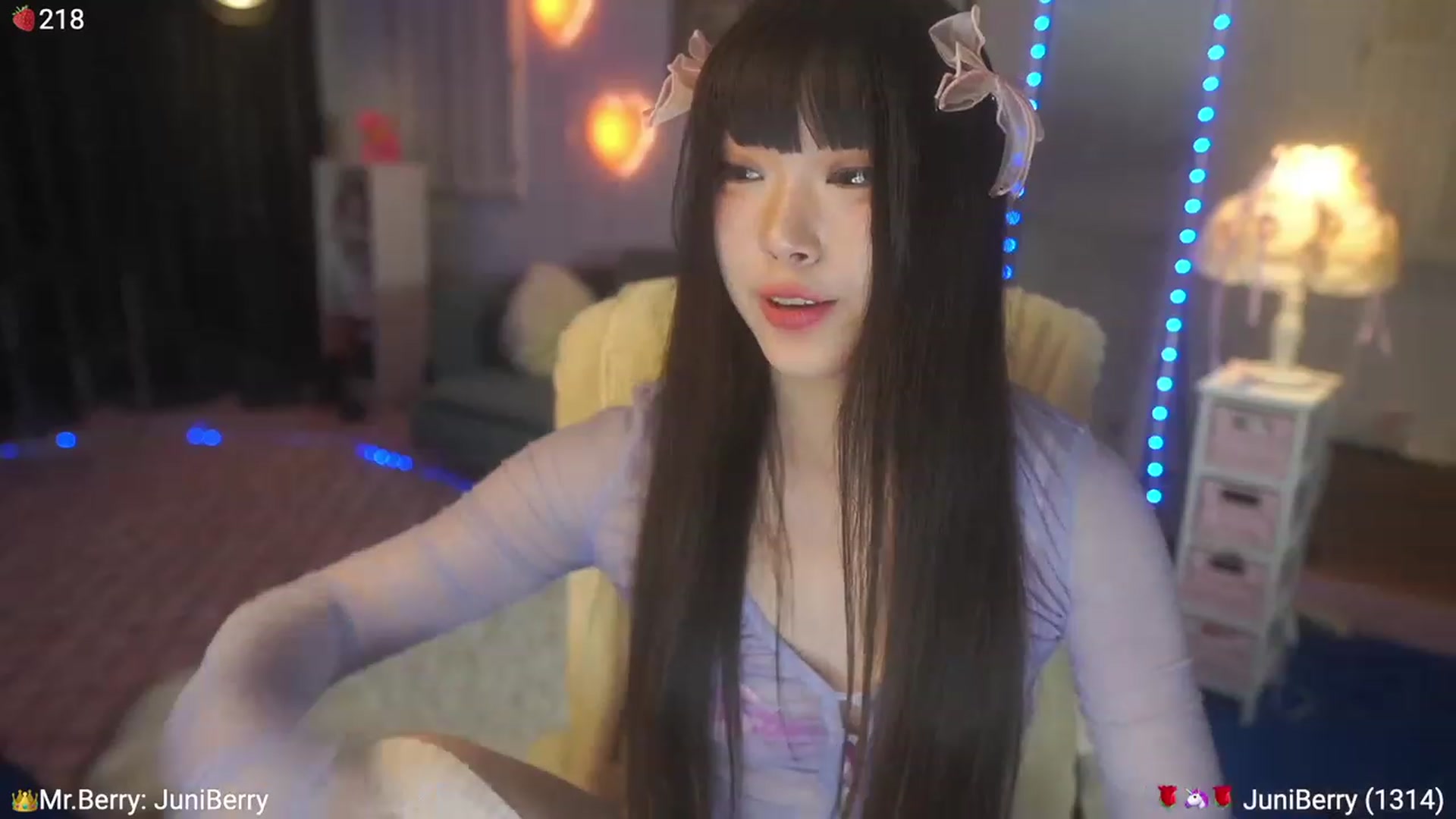 Gallery image thumbnail from AcaiBerry's myfreecams stream on, 07/06/2023, 07:14 image 11 of 20