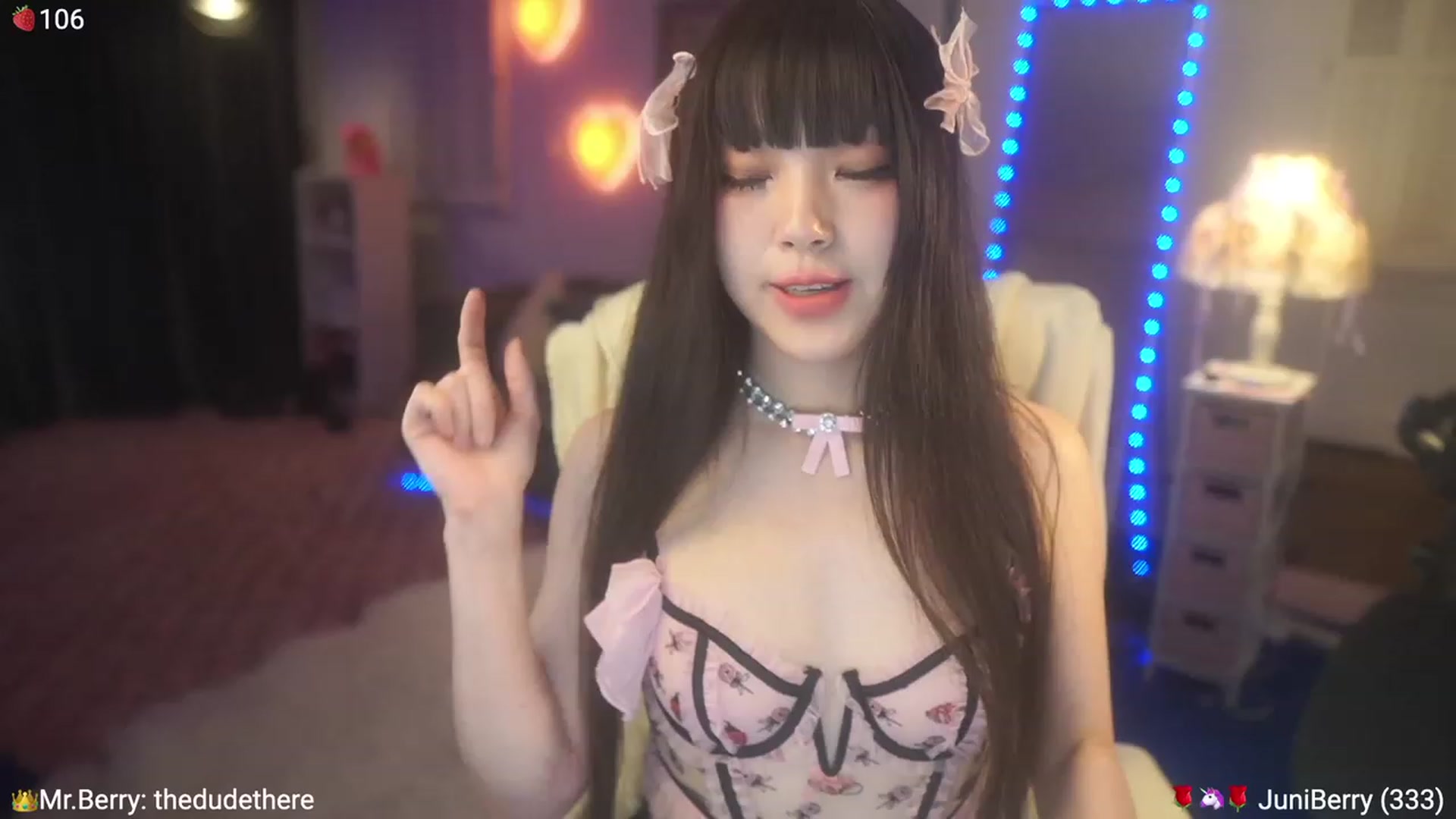Gallery image thumbnail from AcaiBerry's myfreecams stream on, 07/16/2023, 07:00 image 9 of 20