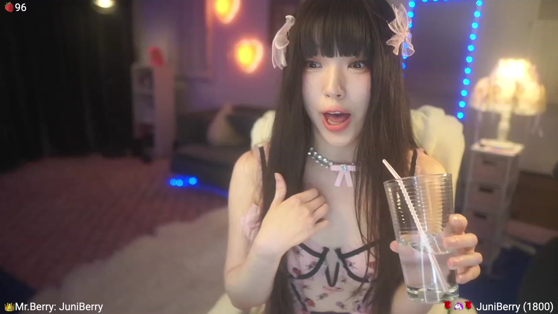 Gallery image thumbnail from AcaiBerry's myfreecams stream on, 07/16/2023, 07:38 image 12 of 20