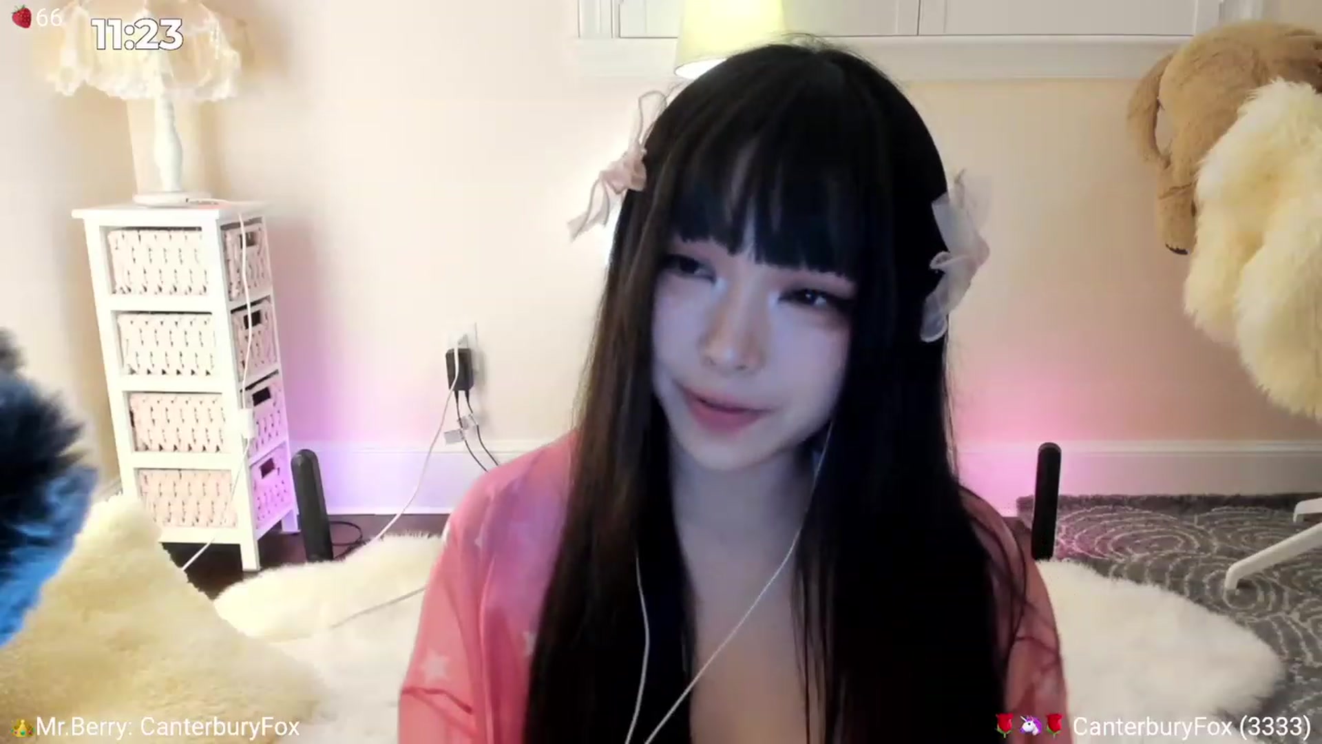 Gallery image thumbnail from AcaiBerry's myfreecams stream on, 07/30/2023, 07:47 image 13 of 20