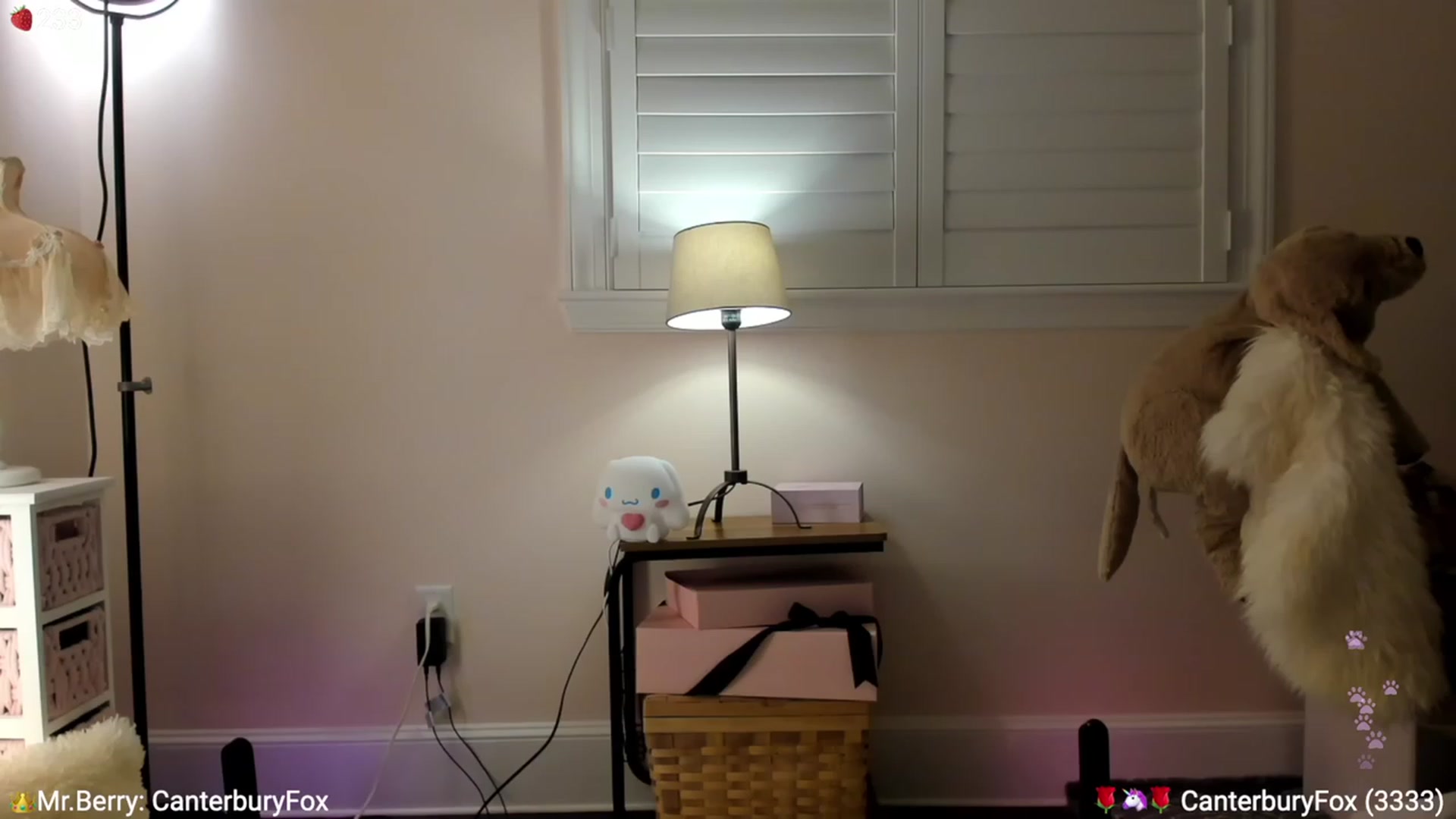 Gallery image thumbnail from AcaiBerry's myfreecams stream on, 08/10/2023, 05:50 image 8 of 20