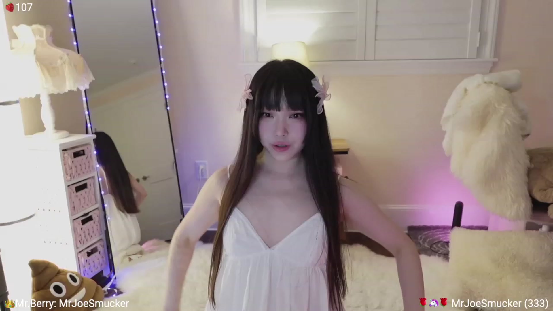 Gallery image thumbnail from AcaiBerry's myfreecams stream on, 08/17/2023, 04:19 image 5 of 20