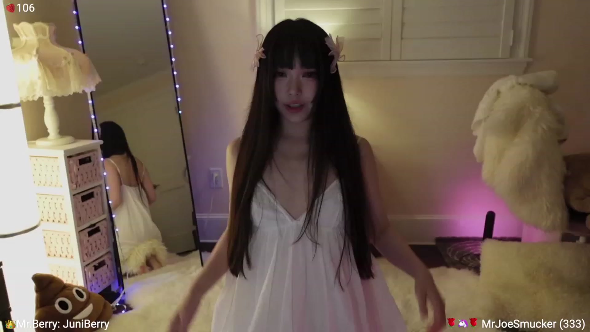 Gallery image thumbnail from AcaiBerry's myfreecams stream on, 08/17/2023, 04:19 image 7 of 20
