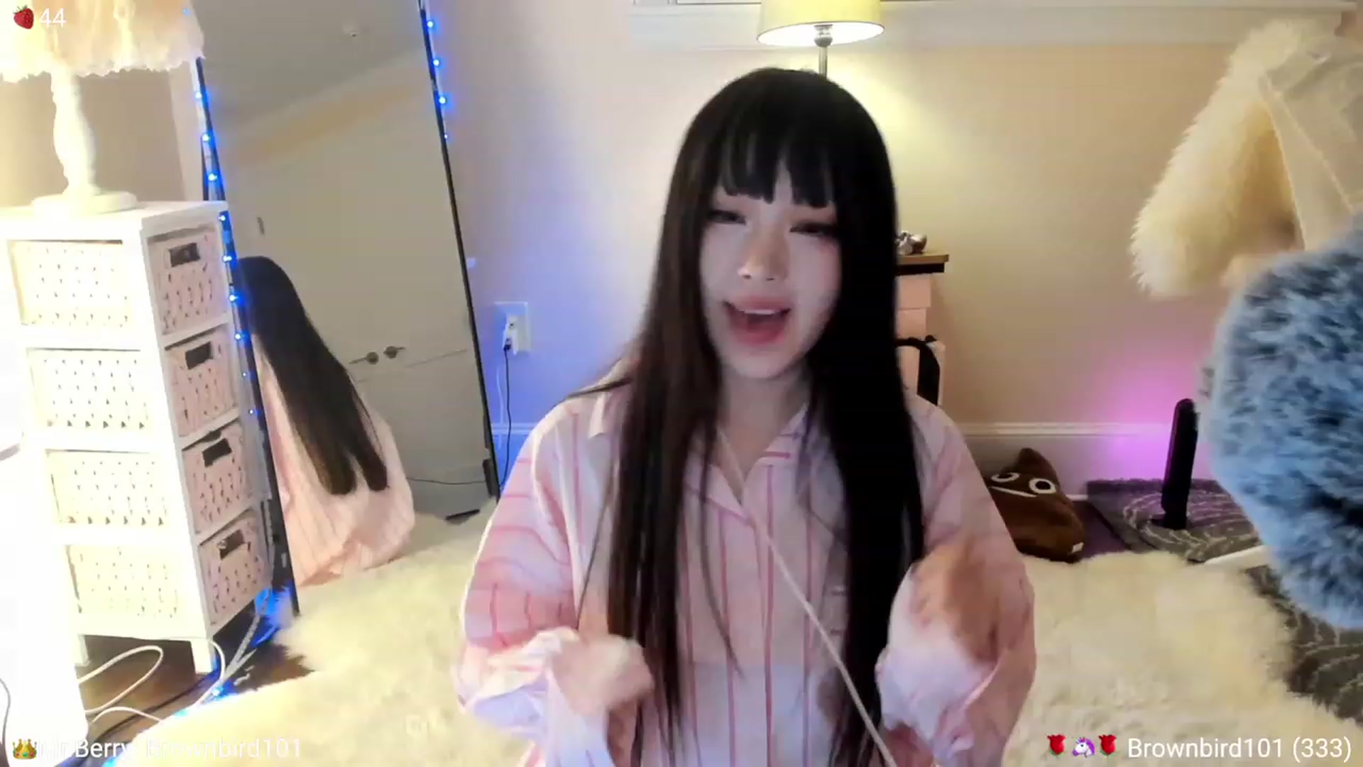 Gallery image thumbnail from AcaiBerry's myfreecams stream on, 08/20/2023, 05:16 image 3 of 20