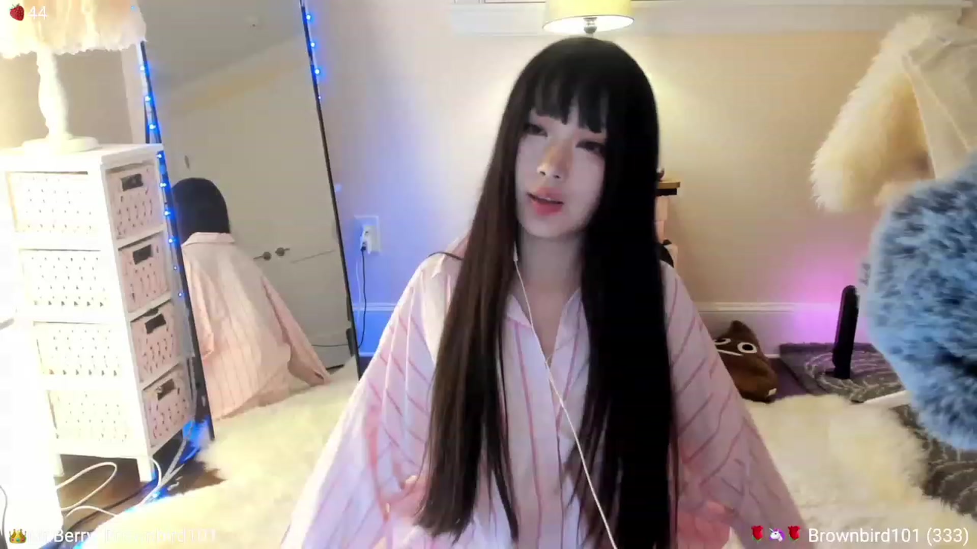 Gallery image thumbnail from AcaiBerry's myfreecams stream on, 08/20/2023, 05:16 image 4 of 20