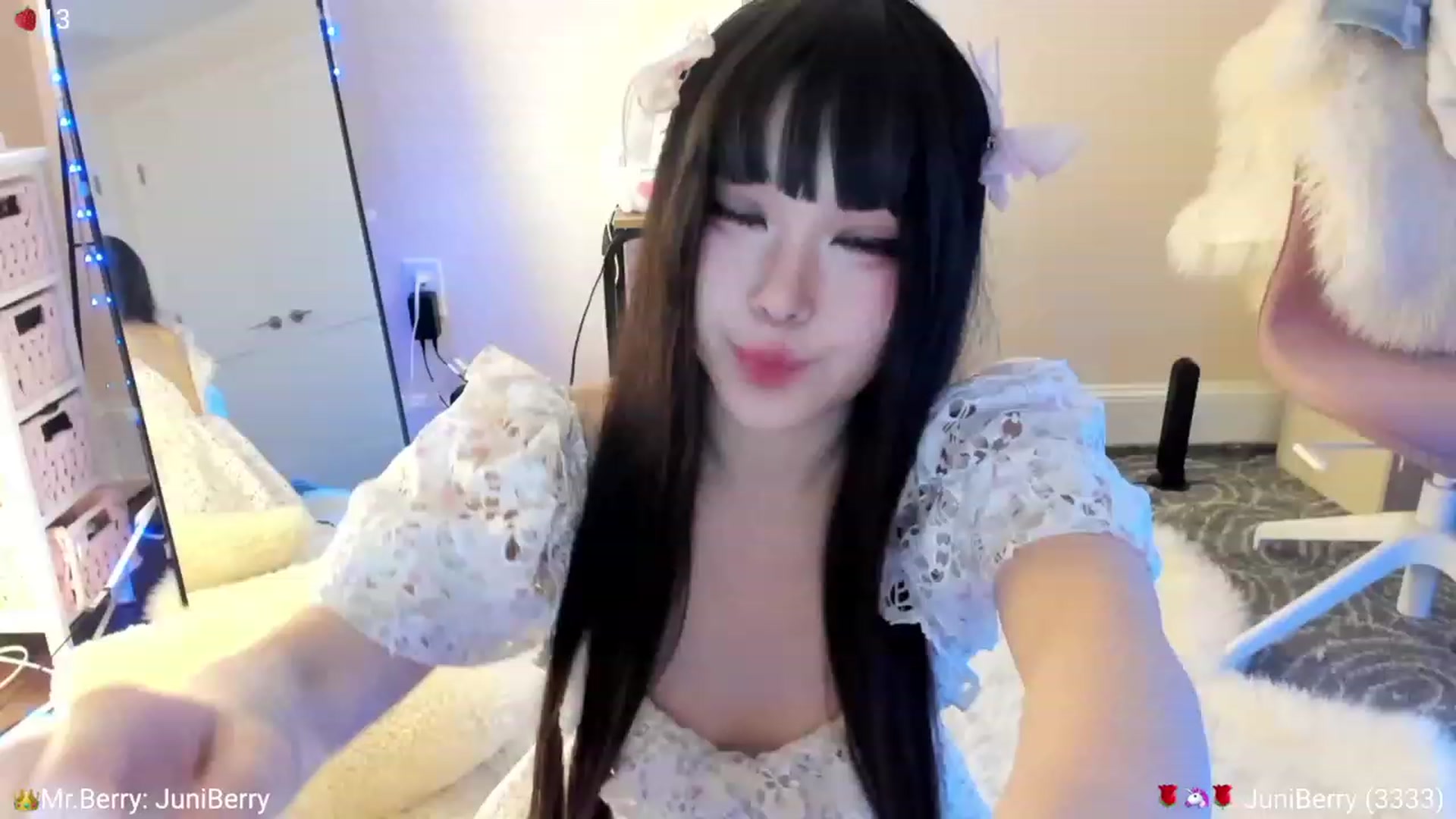 Gallery image thumbnail from AcaiBerry's myfreecams stream on, 08/26/2023, 06:54 image 4 of 20