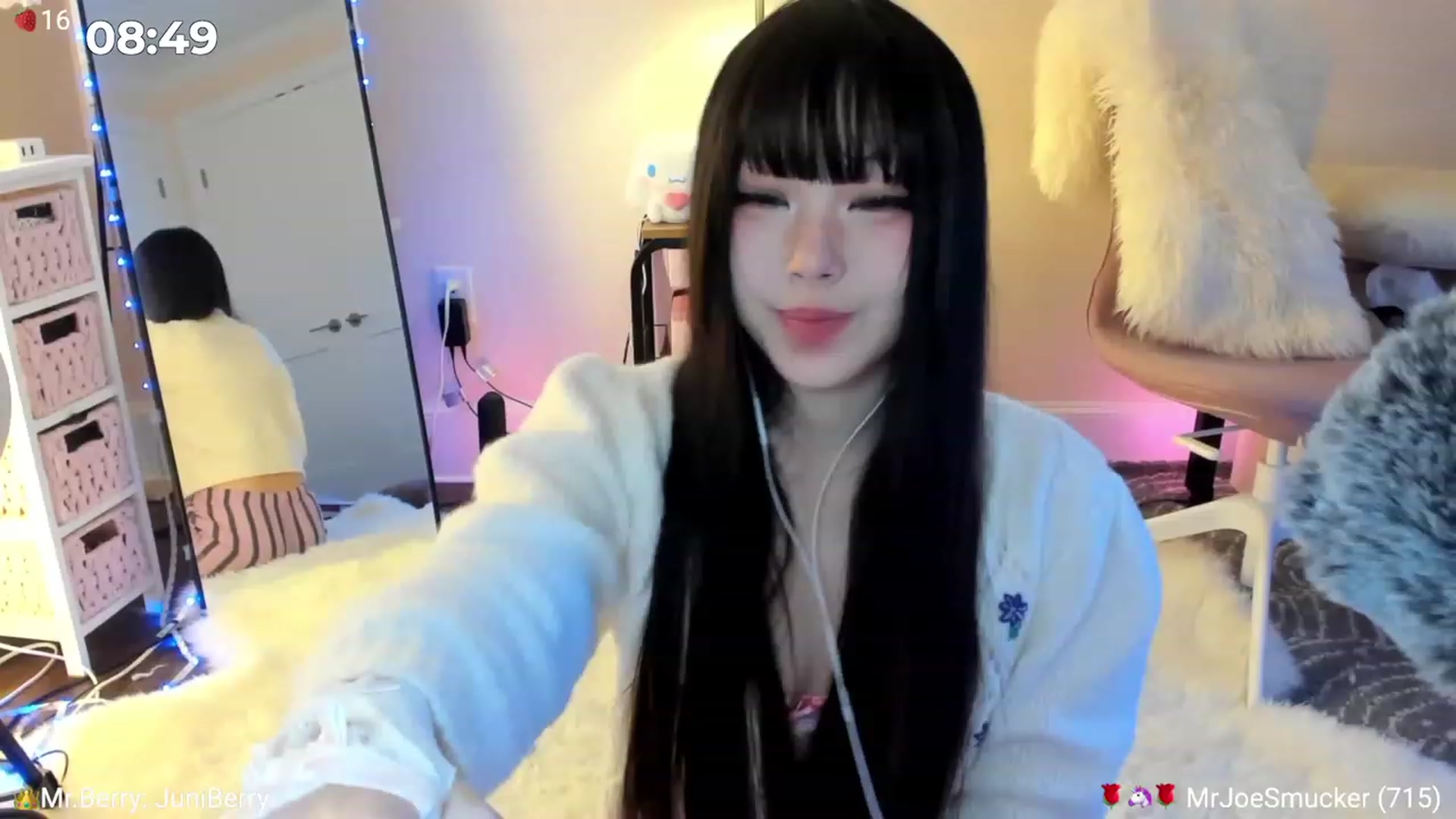 Gallery image thumbnail from AcaiBerry's myfreecams stream on, 09/07/2023, 06:11 image 6 of 20