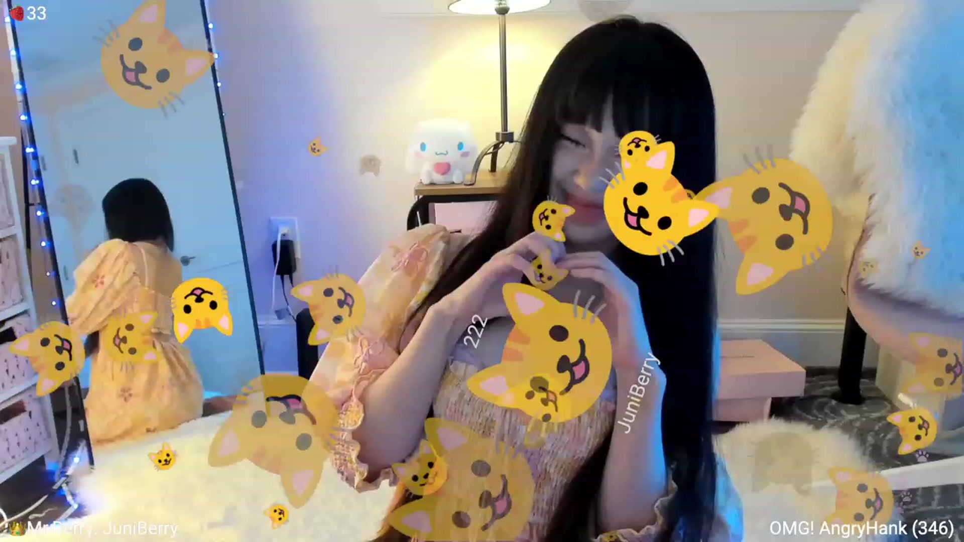 Gallery image thumbnail from AcaiBerry's myfreecams stream on, 09/14/2023, 03:36 image 14 of 20