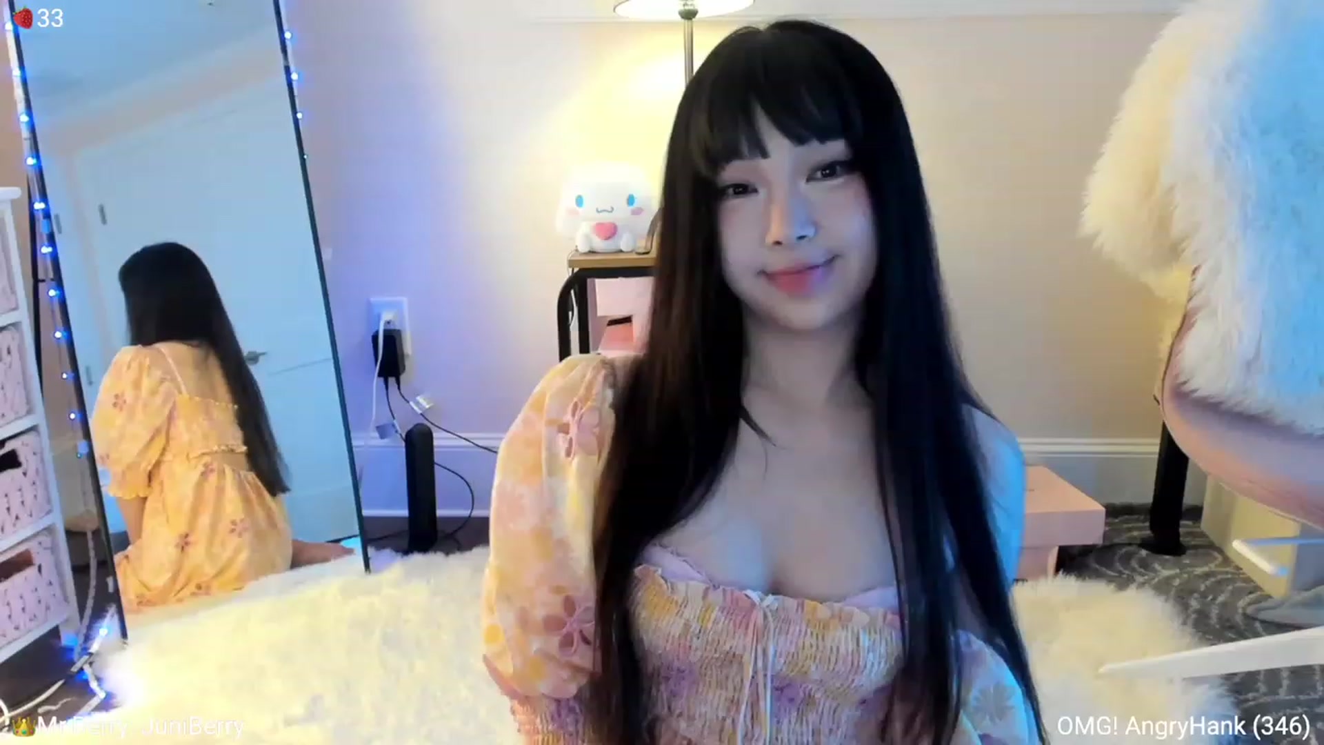 Gallery image thumbnail from AcaiBerry's myfreecams stream on, 09/14/2023, 03:36 image 15 of 20