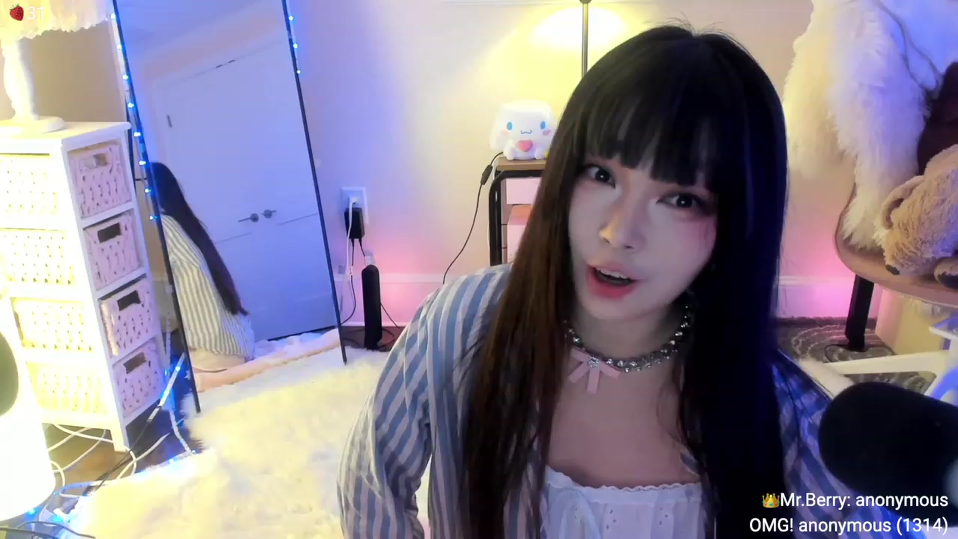 Gallery image thumbnail from AcaiBerry's myfreecams stream on, 09/28/2023, 05:55 image 2 of 20