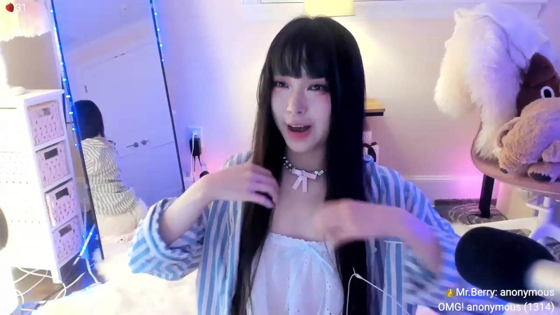 Gallery image thumbnail from AcaiBerry's myfreecams stream on, 09/28/2023, 05:55 image 6 of 20