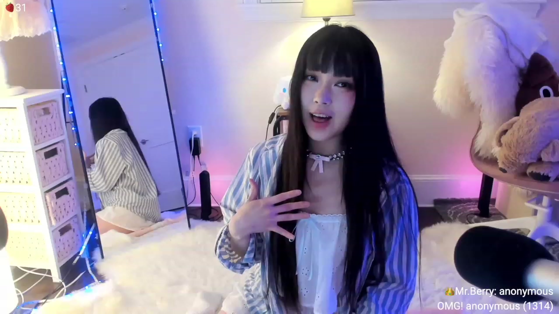 Gallery image thumbnail from AcaiBerry's myfreecams stream on, 09/28/2023, 05:55 image 4 of 20