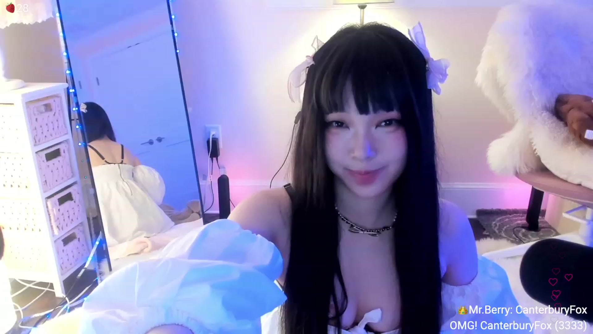 Gallery image thumbnail from AcaiBerry's myfreecams stream on, 09/30/2023, 04:50 image 16 of 20