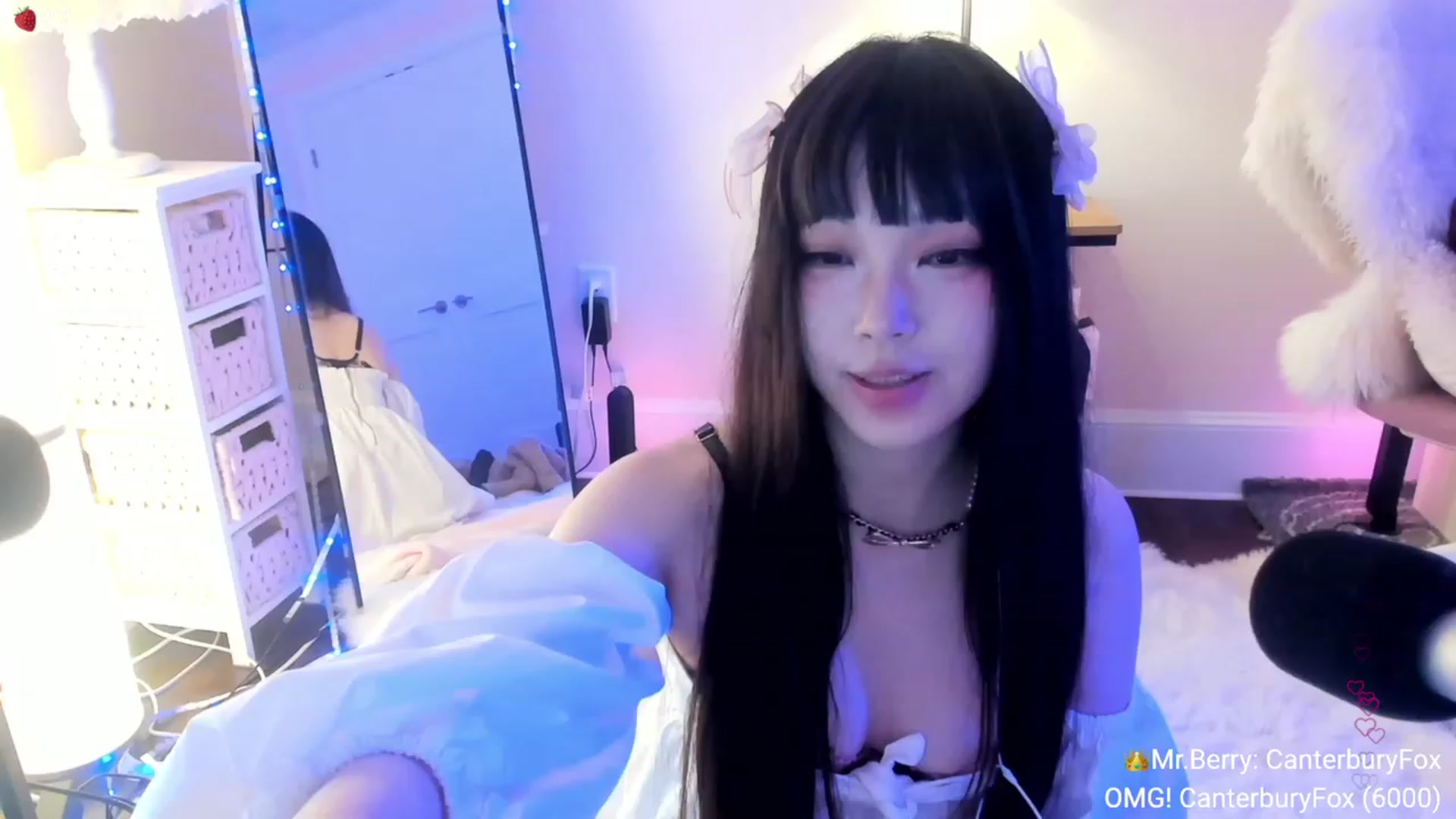 Gallery image thumbnail from AcaiBerry's myfreecams stream on, 09/30/2023, 07:48 image 6 of 20