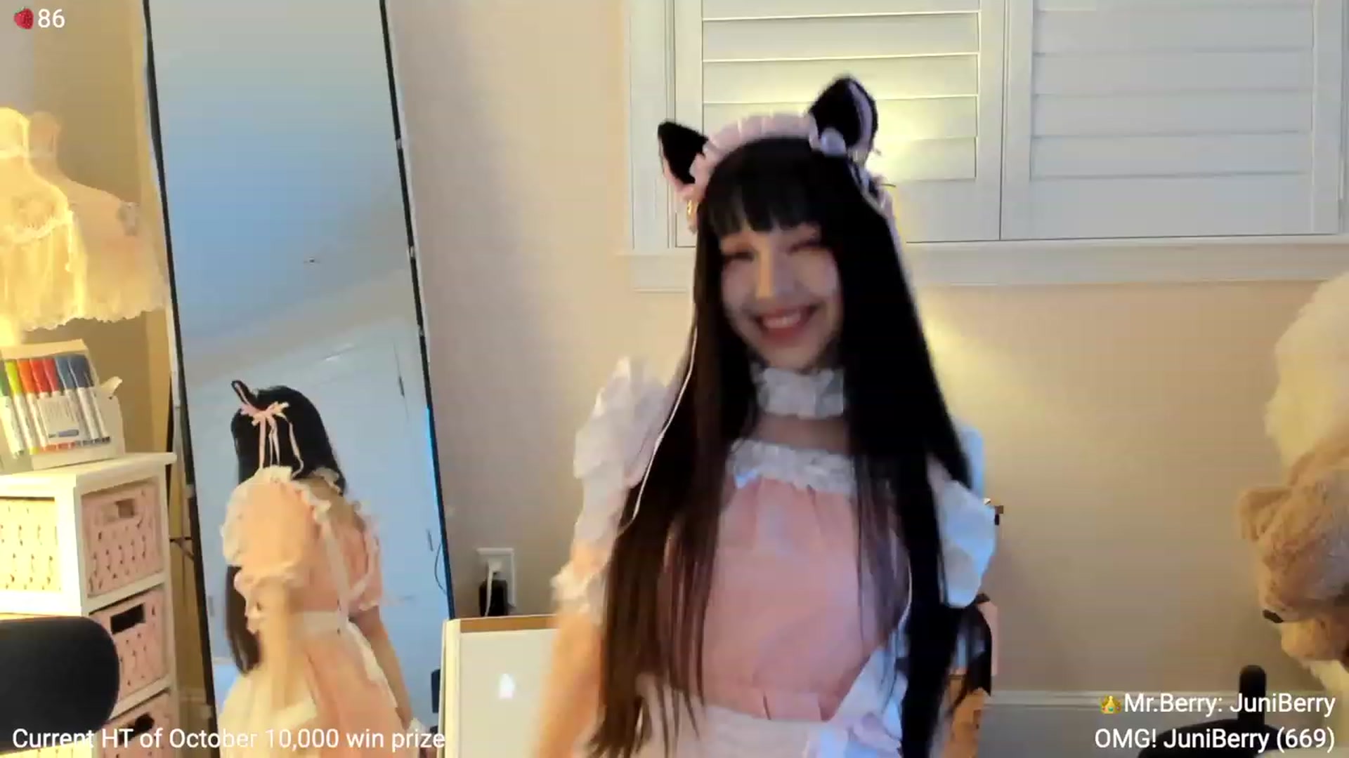 Gallery image thumbnail from AcaiBerry's myfreecams stream on, 10/07/2023, 03:16 image 11 of 20