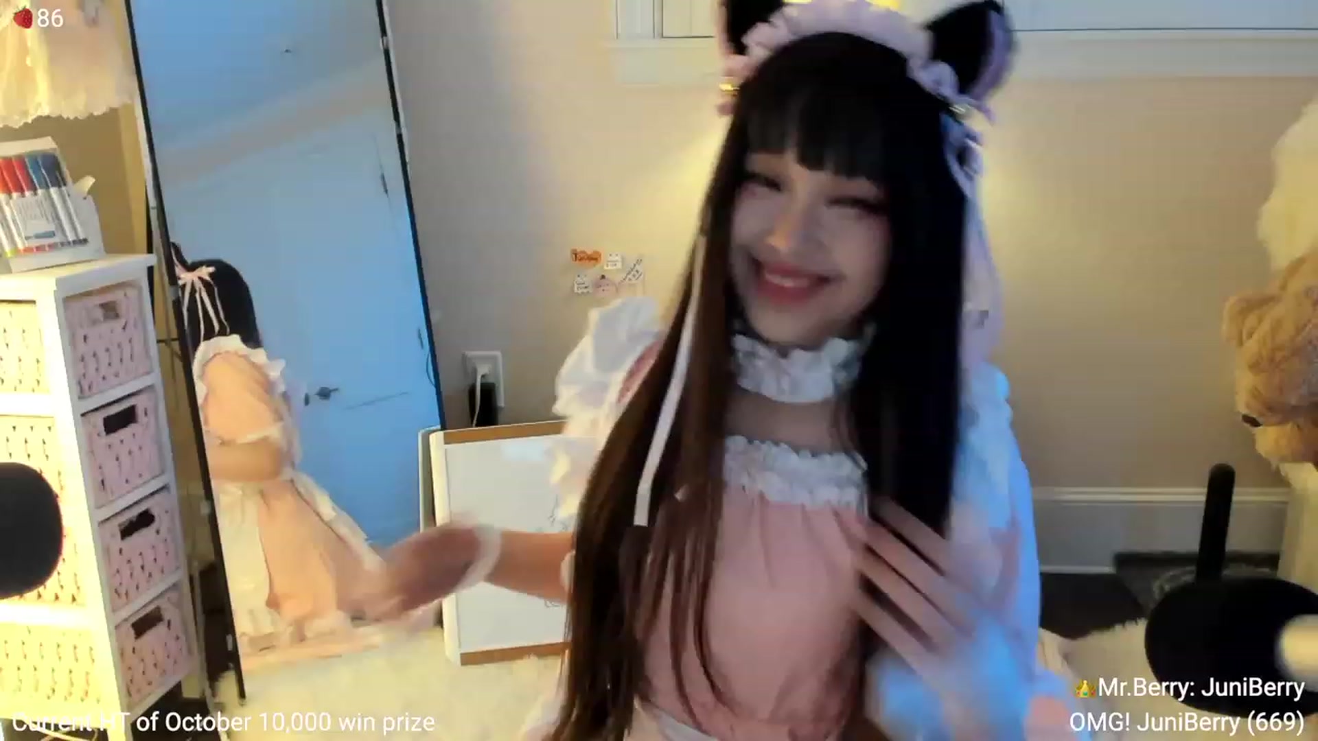 Gallery image thumbnail from AcaiBerry's myfreecams stream on, 10/07/2023, 03:16 image 14 of 20