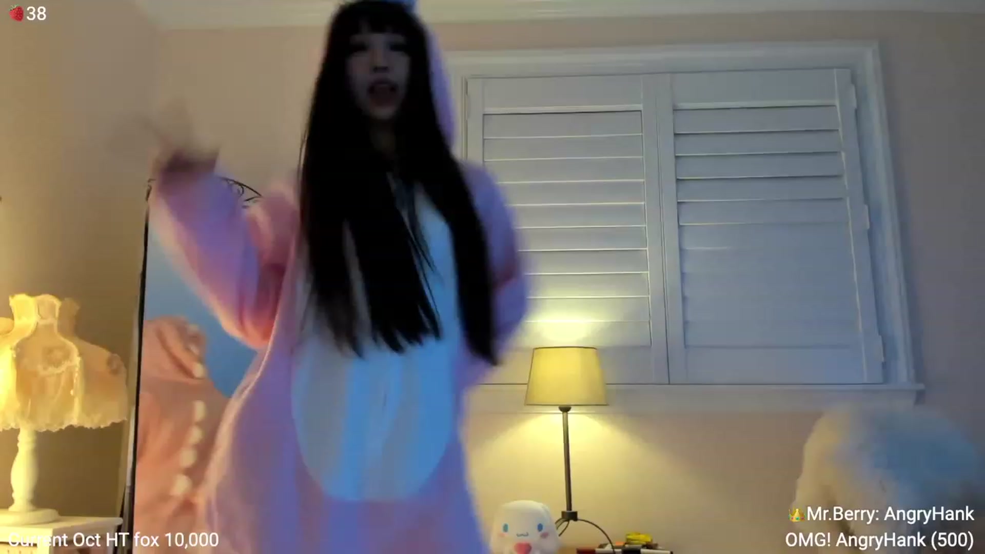 Gallery image thumbnail from AcaiBerry's myfreecams stream on, 10/08/2023, 04:15 image 2 of 20