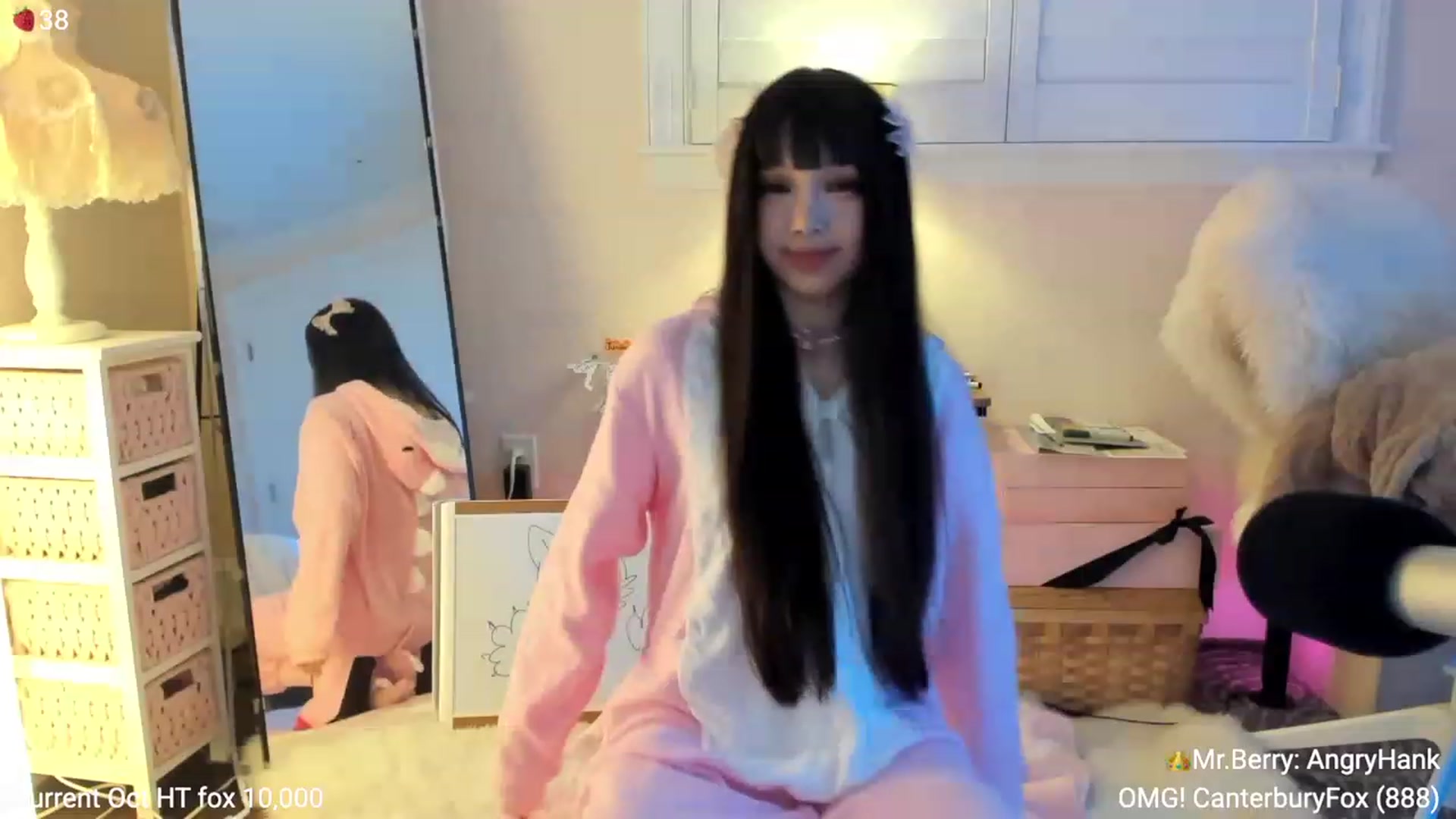 Gallery image thumbnail from AcaiBerry's myfreecams stream on, 10/08/2023, 04:15 image 16 of 20