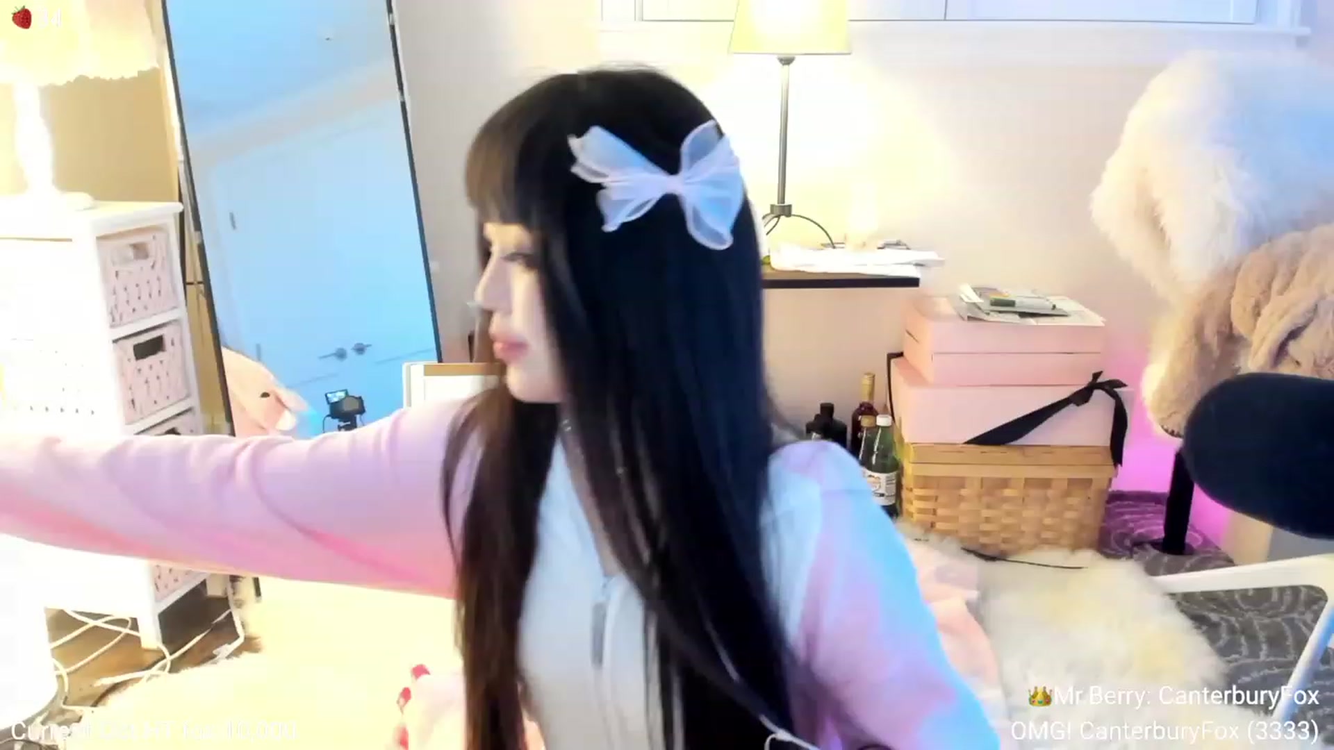 Gallery image thumbnail from AcaiBerry's myfreecams stream on, 10/08/2023, 06:49 image 4 of 20