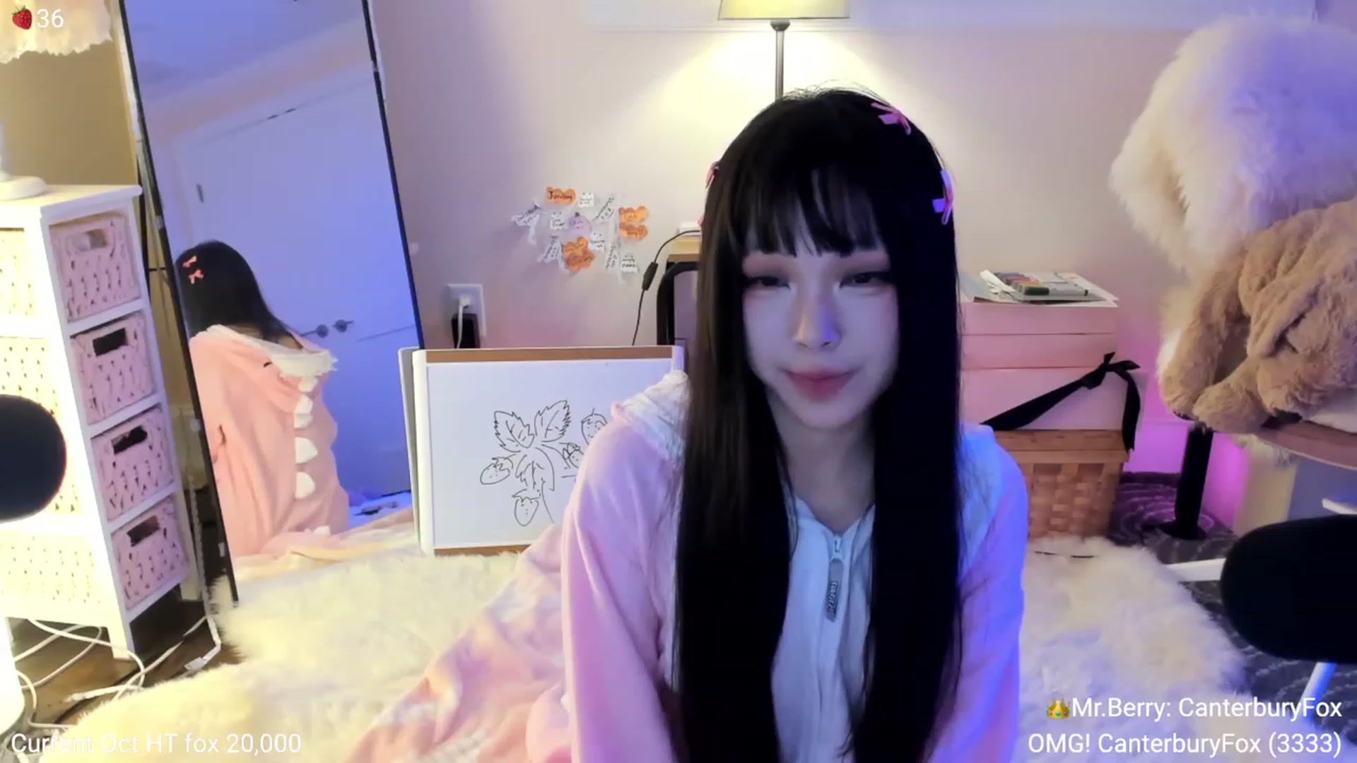 Gallery image thumbnail from AcaiBerry's myfreecams stream on, 10/14/2023, 05:48 image 7 of 20