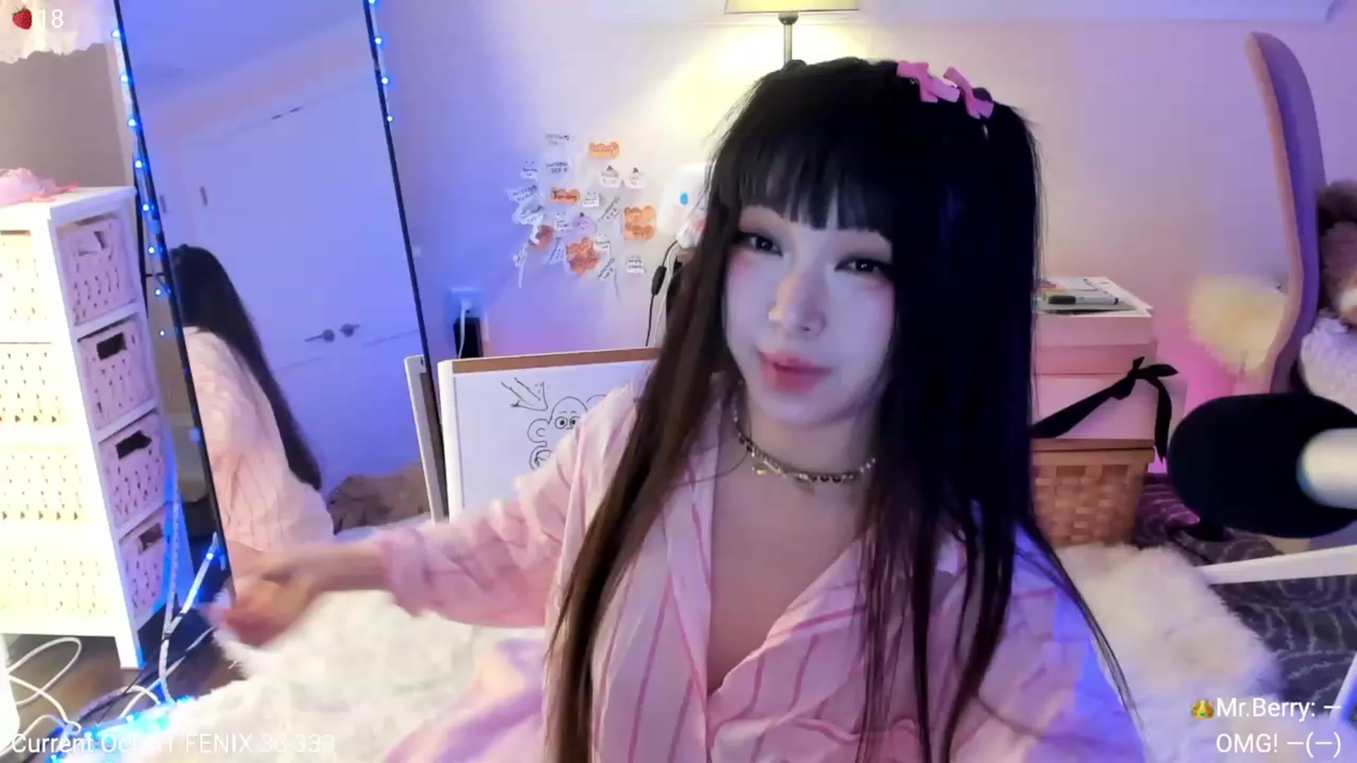 Gallery image thumbnail from AcaiBerry's myfreecams stream on, 10/22/2023, 04:06 image 3 of 20