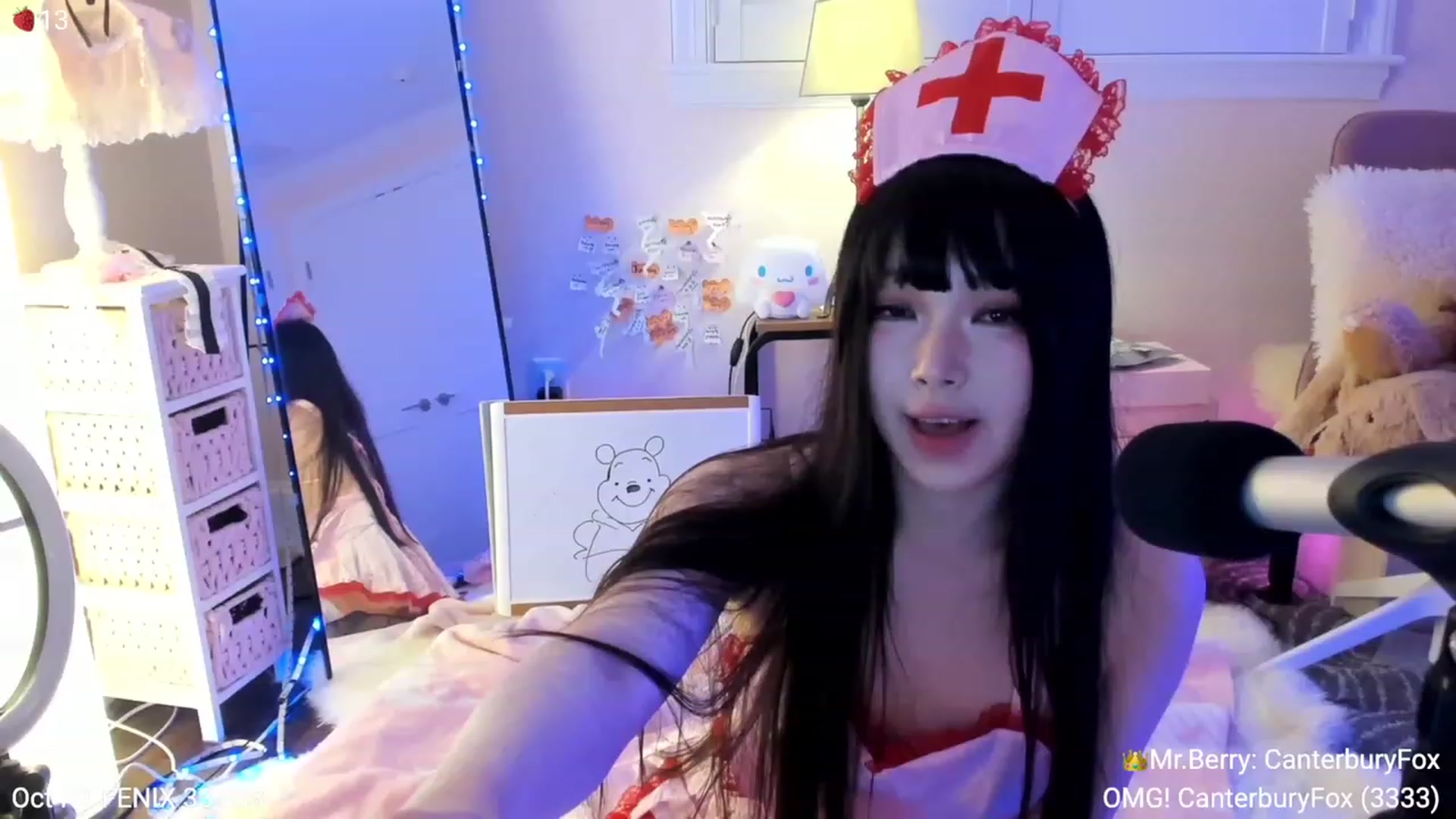 Gallery image thumbnail from AcaiBerry's myfreecams stream on, 10/26/2023, 07:13 image 13 of 20