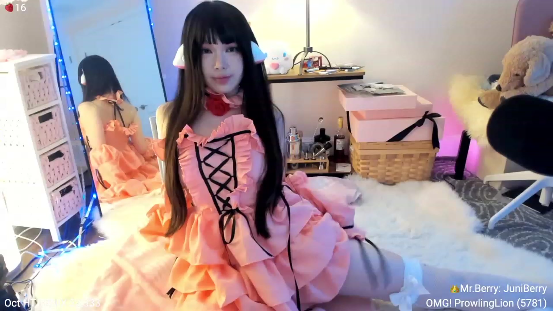 Gallery image thumbnail from AcaiBerry's myfreecams stream on, 10/29/2023, 07:00 image 18 of 20