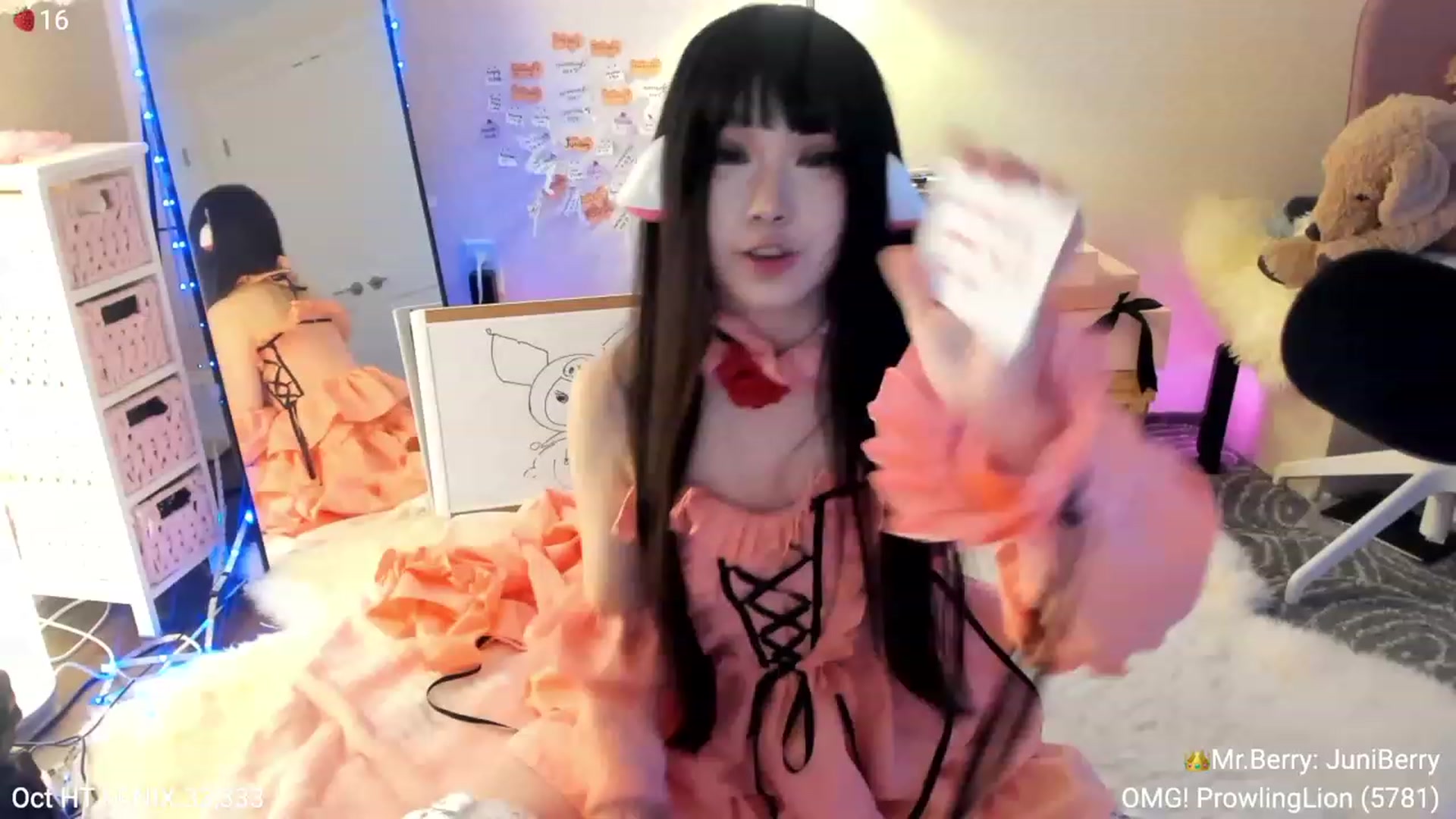 Gallery image thumbnail from AcaiBerry's myfreecams stream on, 10/29/2023, 07:00 image 14 of 20