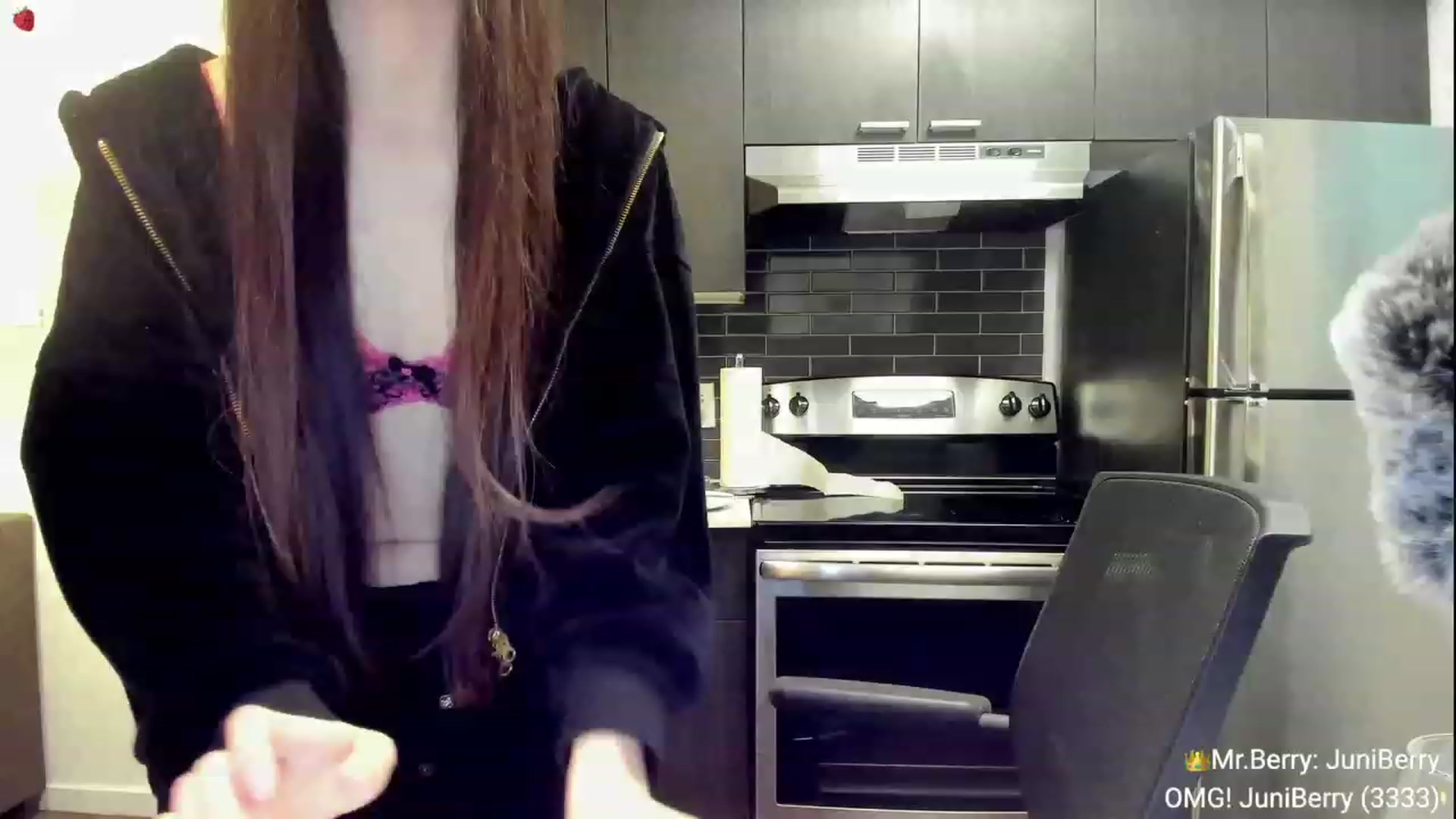 Gallery image thumbnail from AcaiBerry's myfreecams stream on, 11/04/2023, 06:50 image 19 of 20