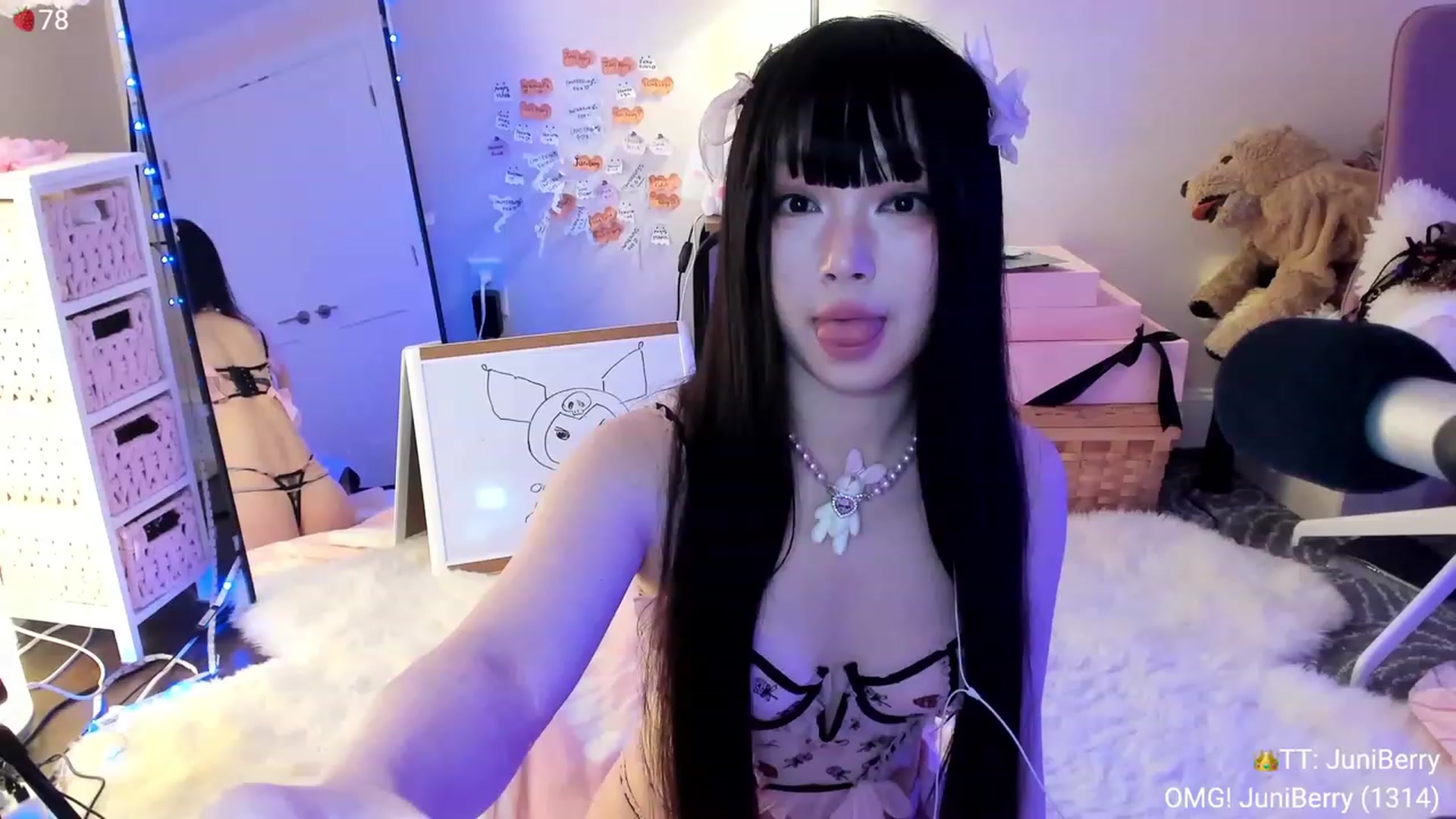 Gallery image thumbnail from AcaiBerry's myfreecams stream on, 11/05/2023, 07:16 image 19 of 20