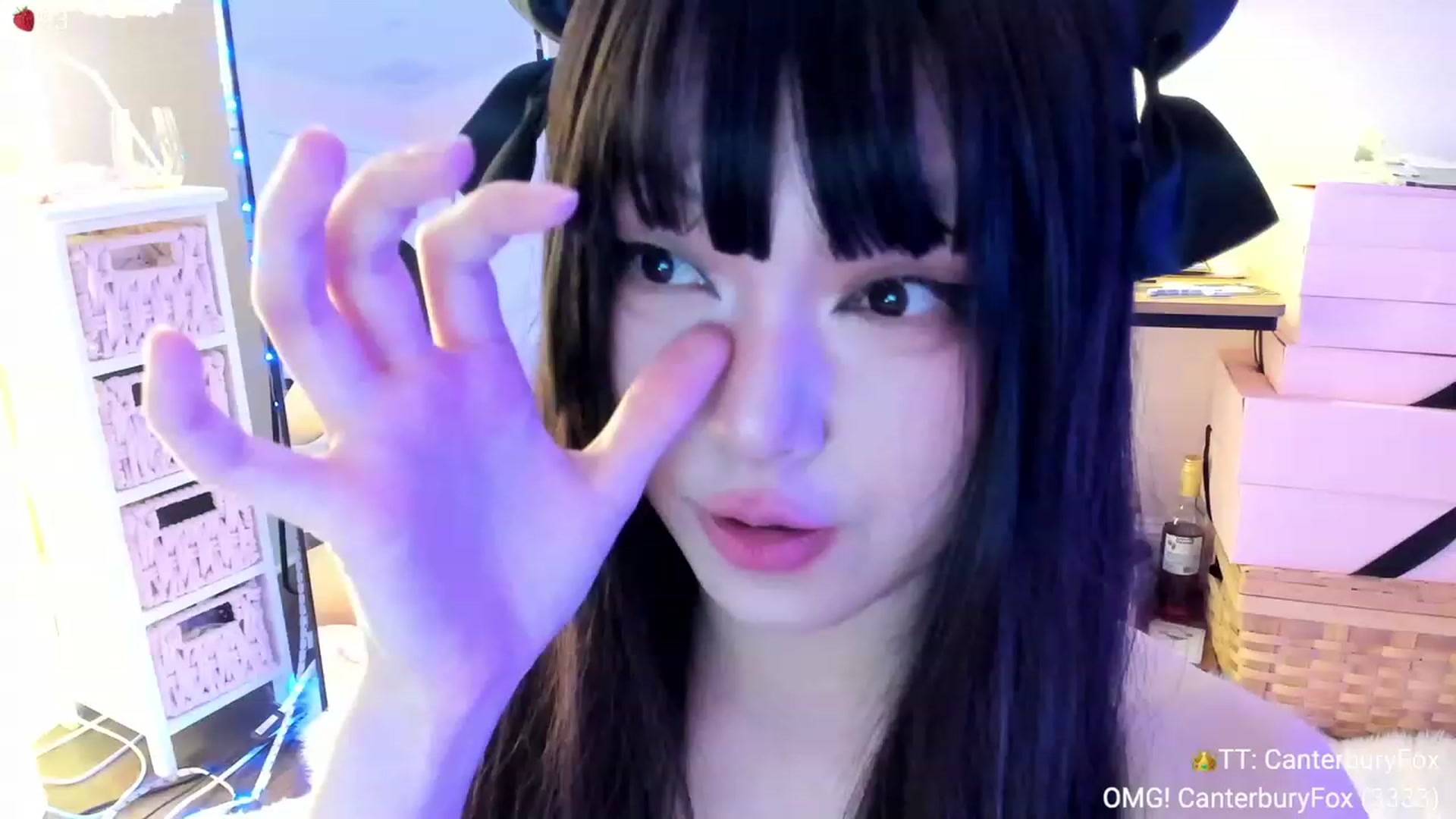 Gallery image thumbnail from AcaiBerry's myfreecams stream on, 11/09/2023, 08:10 image 19 of 20