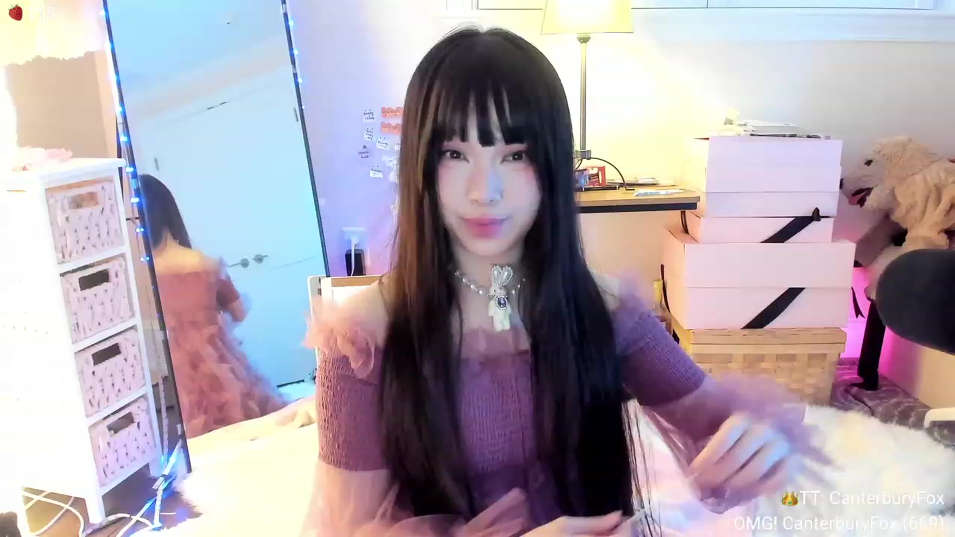 Gallery image thumbnail from AcaiBerry's myfreecams stream on, 11/11/2023, 06:17 image 7 of 20