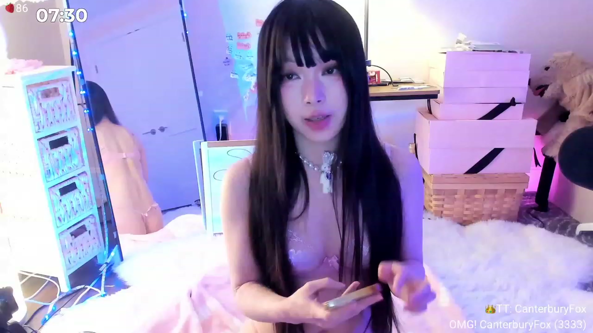 Gallery image thumbnail from AcaiBerry's myfreecams stream on, 11/11/2023, 08:25 image 10 of 20