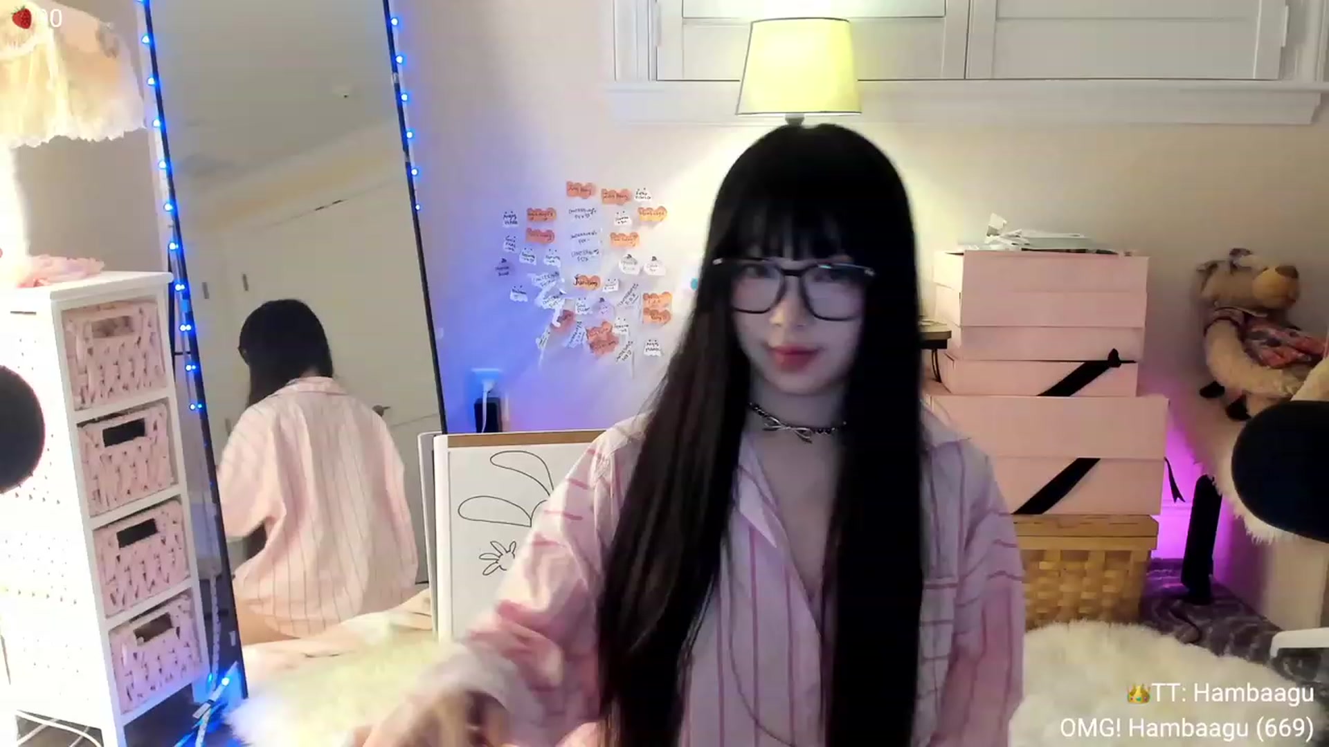 Gallery image thumbnail from AcaiBerry's myfreecams stream on, 11/12/2023, 07:29 image 4 of 20