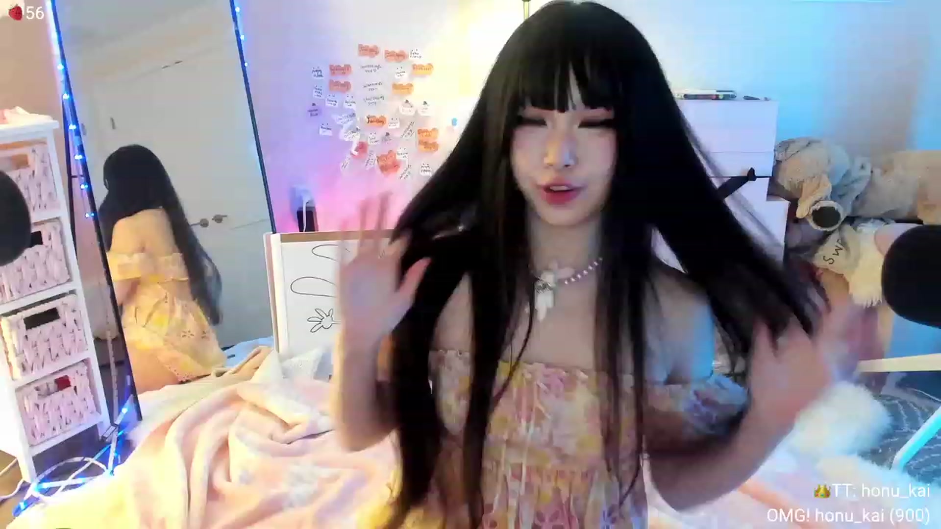 Gallery image thumbnail from AcaiBerry's myfreecams stream on, 11/18/2023, 05:39 image 6 of 20