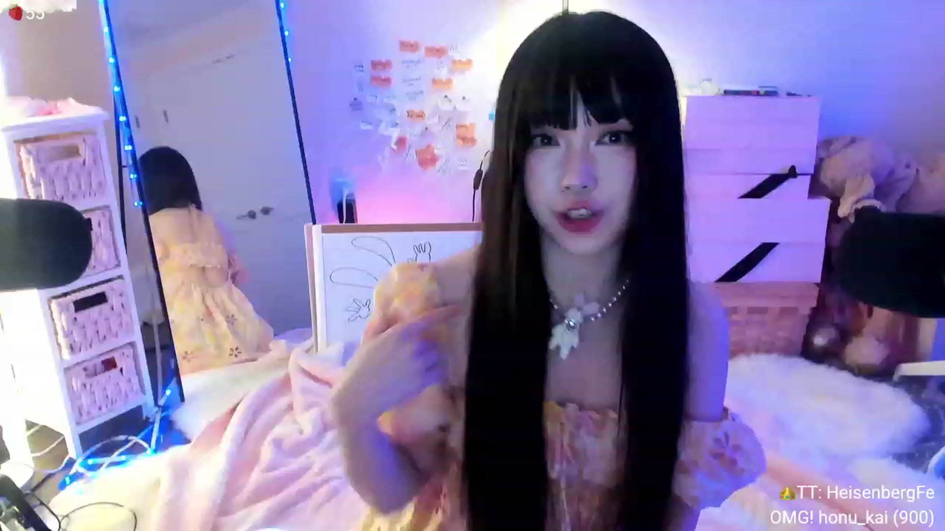 Gallery image thumbnail from AcaiBerry's myfreecams stream on, 11/18/2023, 05:39 image 20 of 20