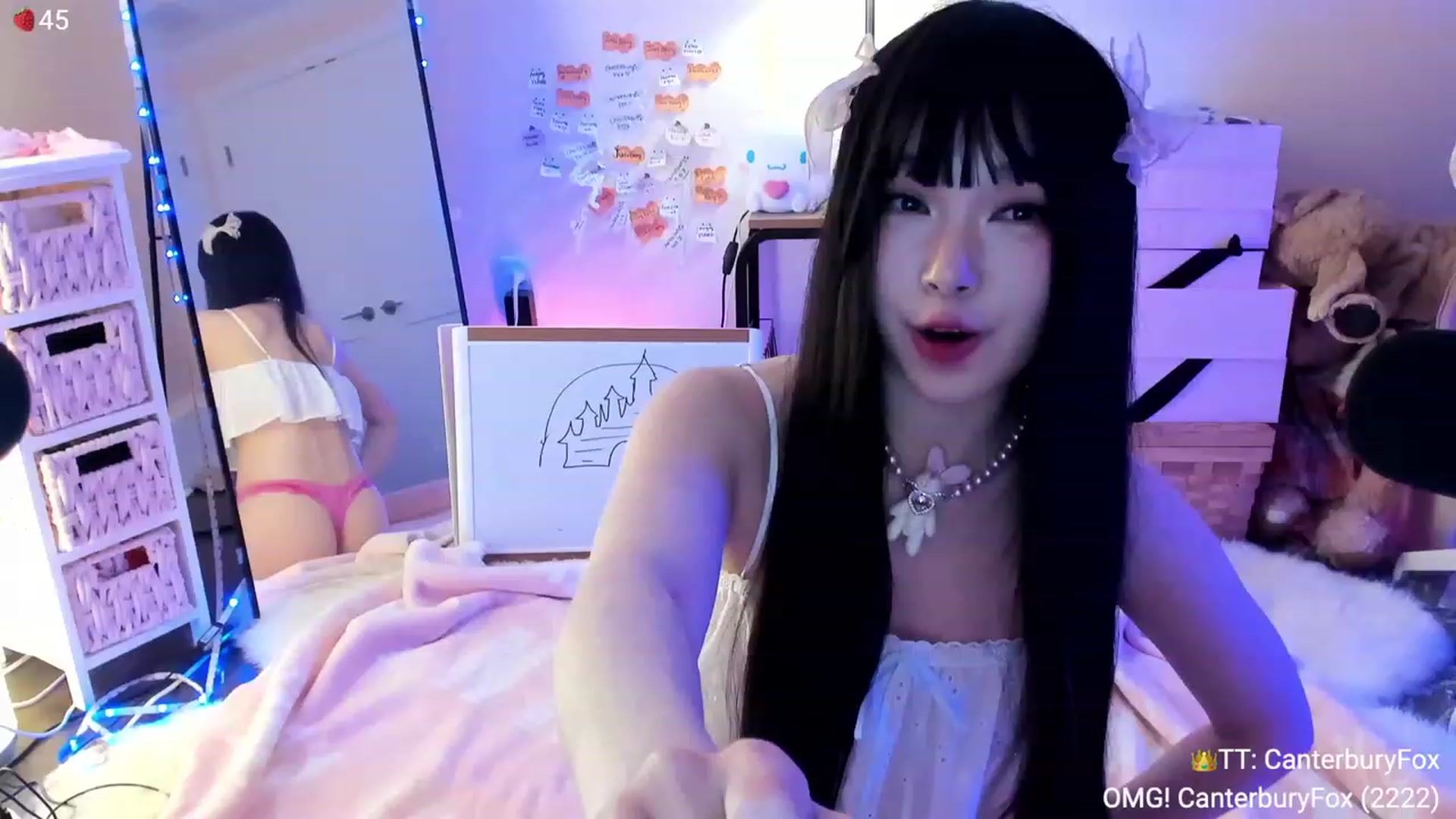 Gallery image thumbnail from AcaiBerry's myfreecams stream on, 11/19/2023, 08:38 image 15 of 20