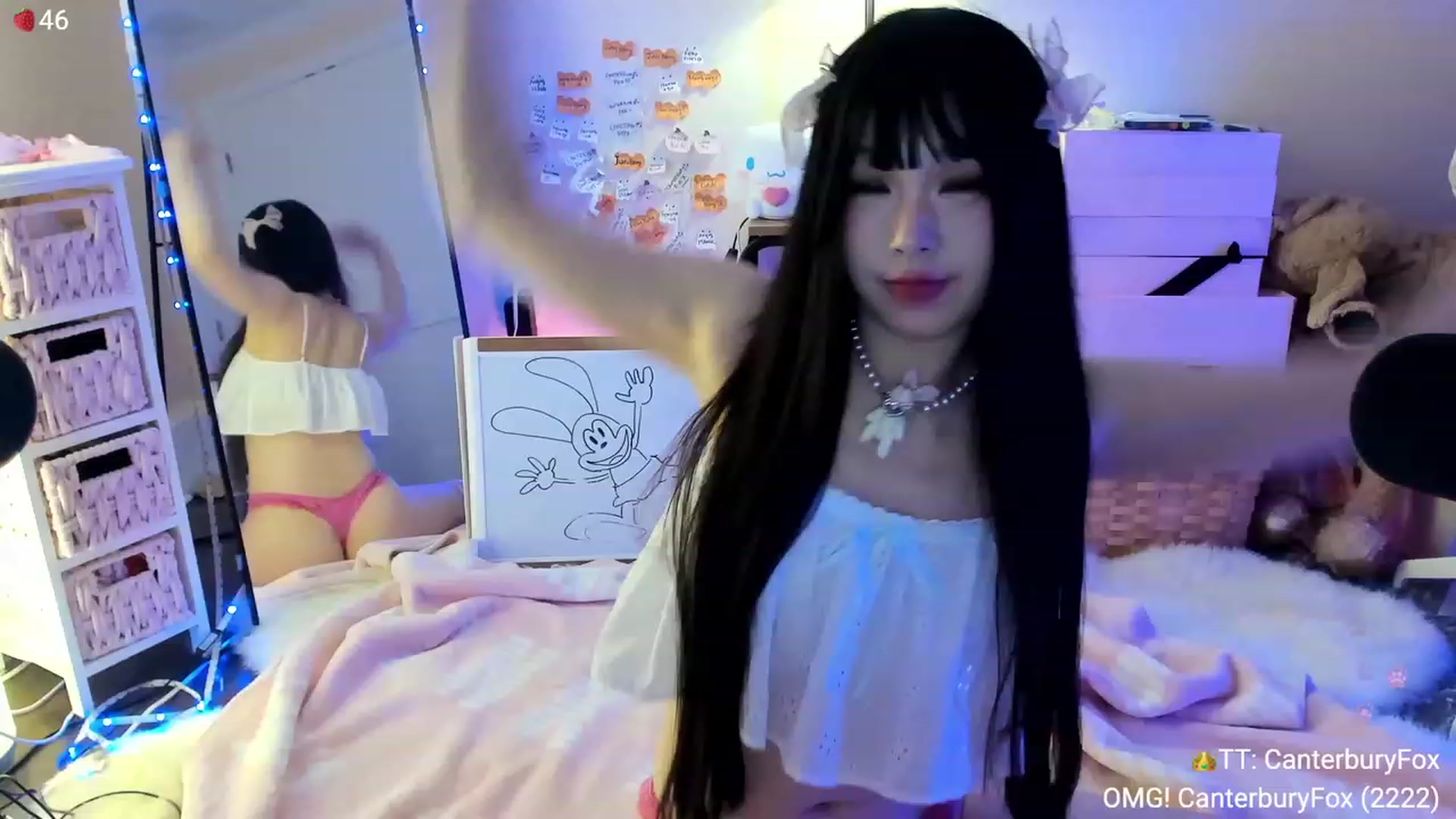 Gallery image thumbnail from AcaiBerry's myfreecams stream on, 11/19/2023, 08:38 image 3 of 20