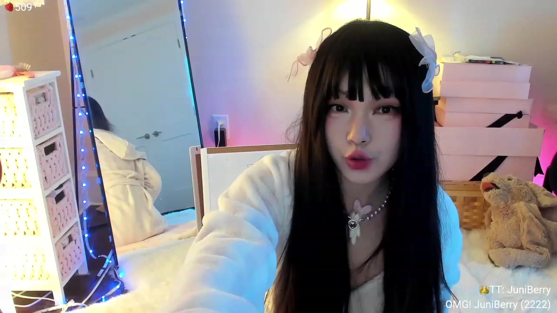 Gallery image thumbnail from AcaiBerry's myfreecams stream on, 12/02/2023, 05:34 image 12 of 20