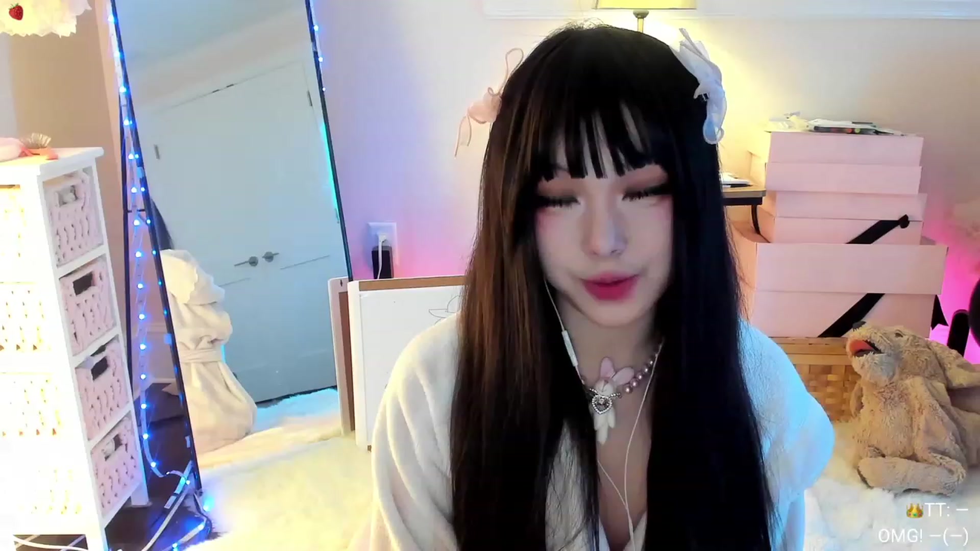 Gallery image thumbnail from AcaiBerry's myfreecams stream on, 12/02/2023, 05:34 image 1 of 20