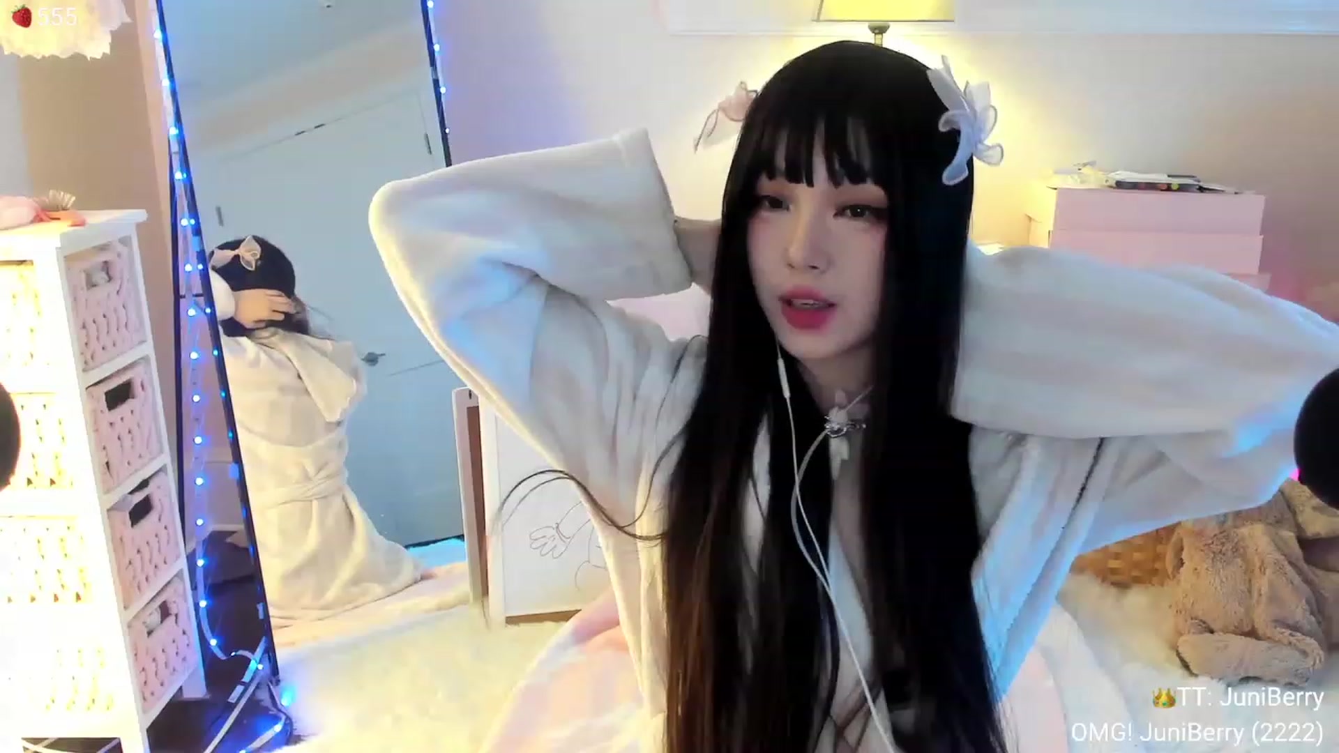 Gallery image thumbnail from AcaiBerry's myfreecams stream on, 12/02/2023, 05:34 image 10 of 20