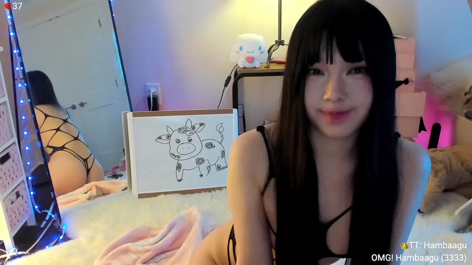 Gallery image thumbnail from AcaiBerry's myfreecams stream on, 12/05/2023, 07:41 image 14 of 20