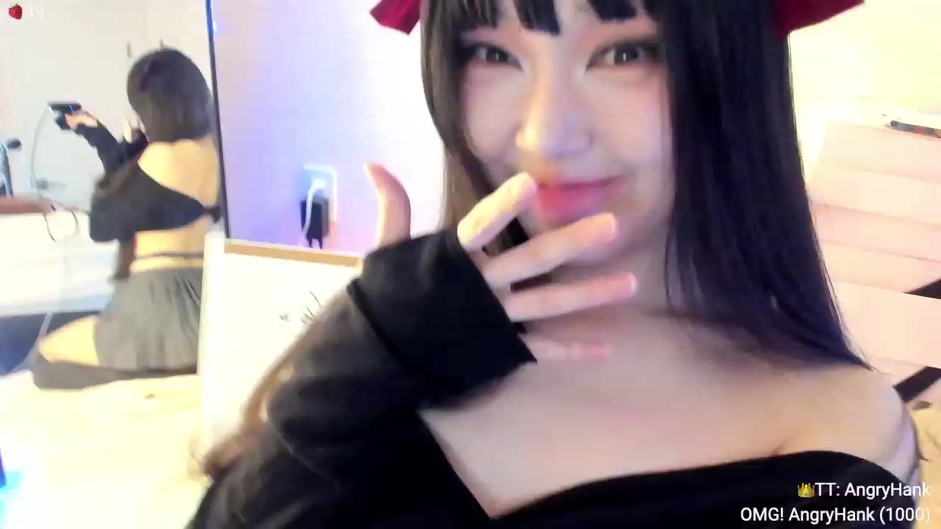 Gallery image thumbnail from AcaiBerry's myfreecams stream on, 12/07/2023, 04:53 image 12 of 20