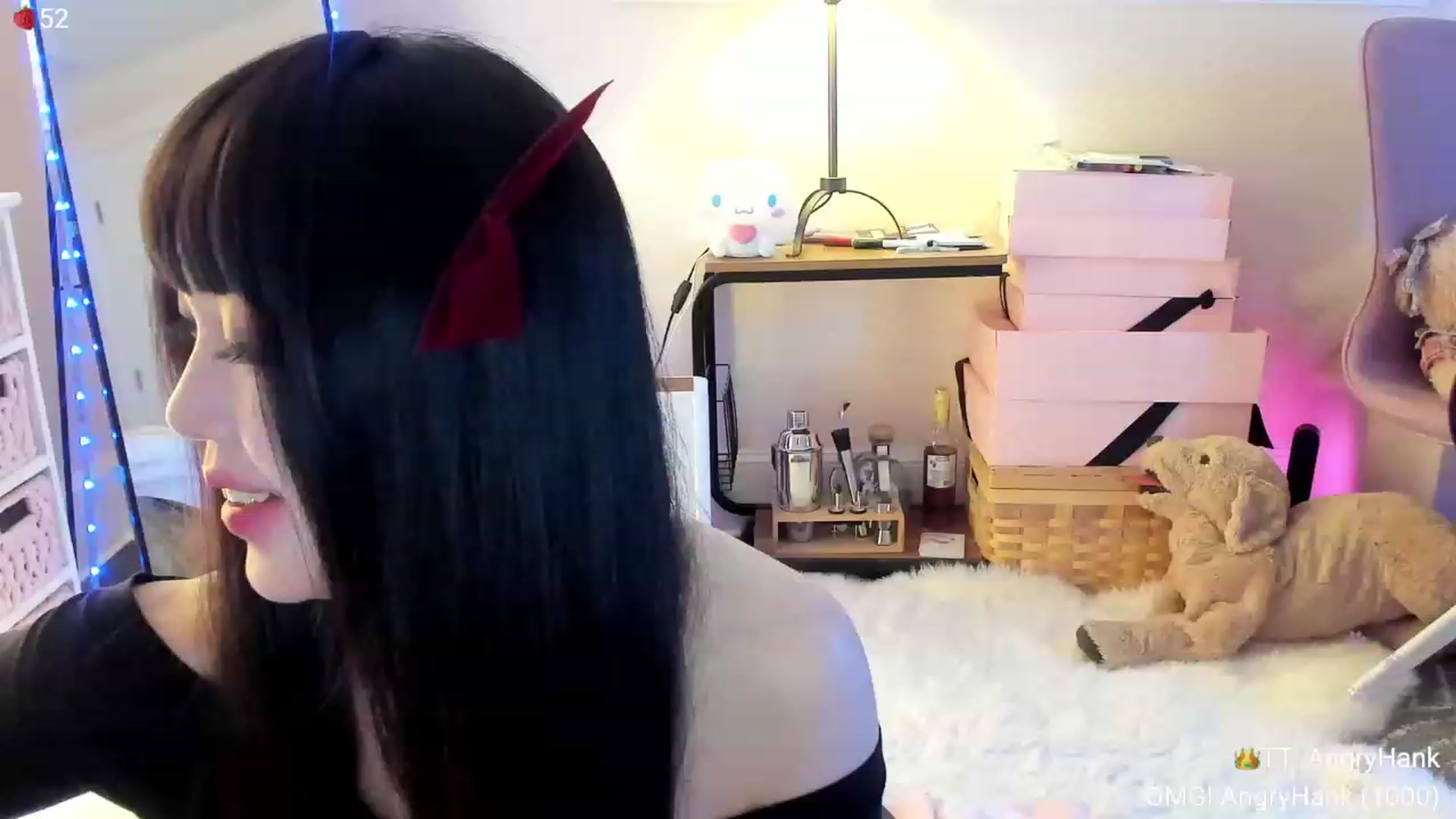 Gallery image thumbnail from AcaiBerry's myfreecams stream on, 12/07/2023, 04:53 image 7 of 20