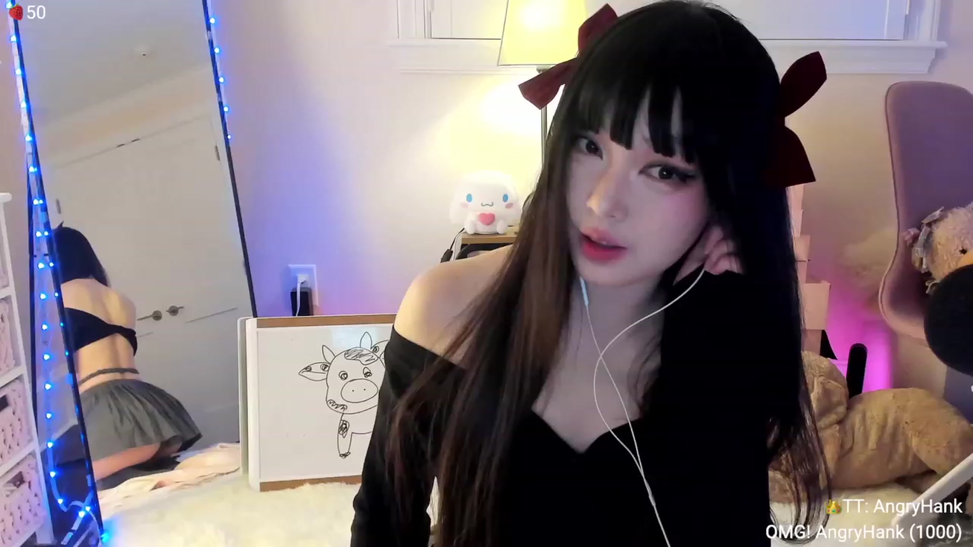 Gallery image thumbnail from AcaiBerry's myfreecams stream on, 12/07/2023, 04:53 image 10 of 20
