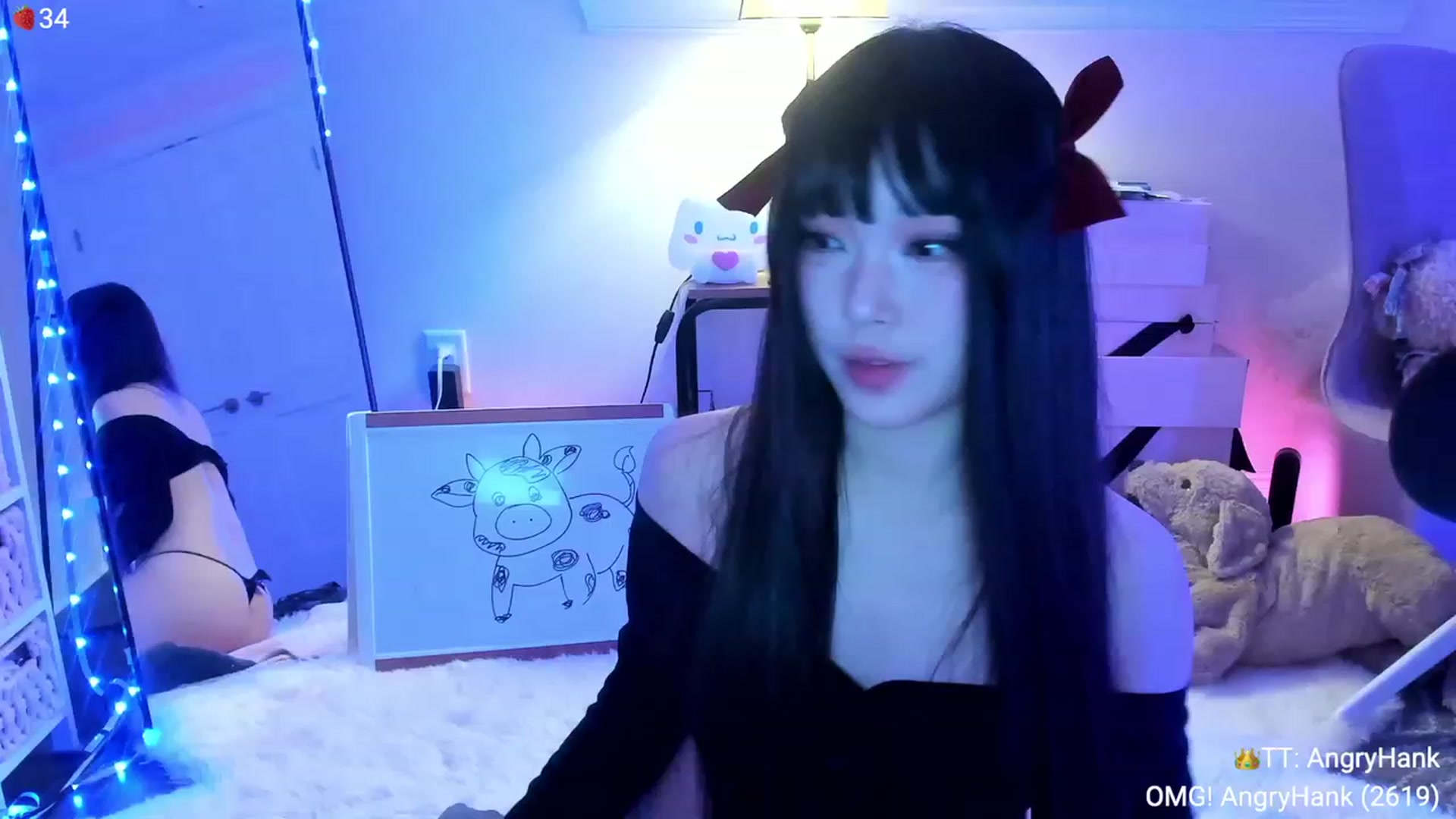 Gallery image thumbnail from AcaiBerry's myfreecams stream on, 12/07/2023, 08:11 image 11 of 20