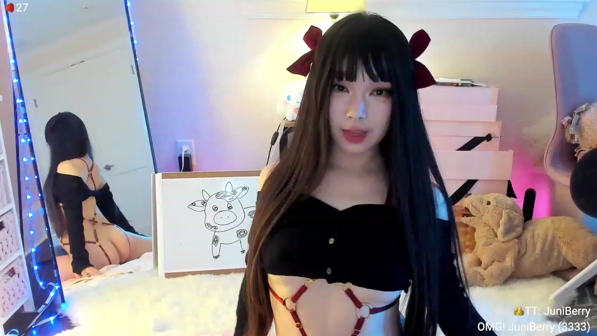 Gallery image thumbnail from AcaiBerry's myfreecams stream on, 12/07/2023, 08:11 image 16 of 20