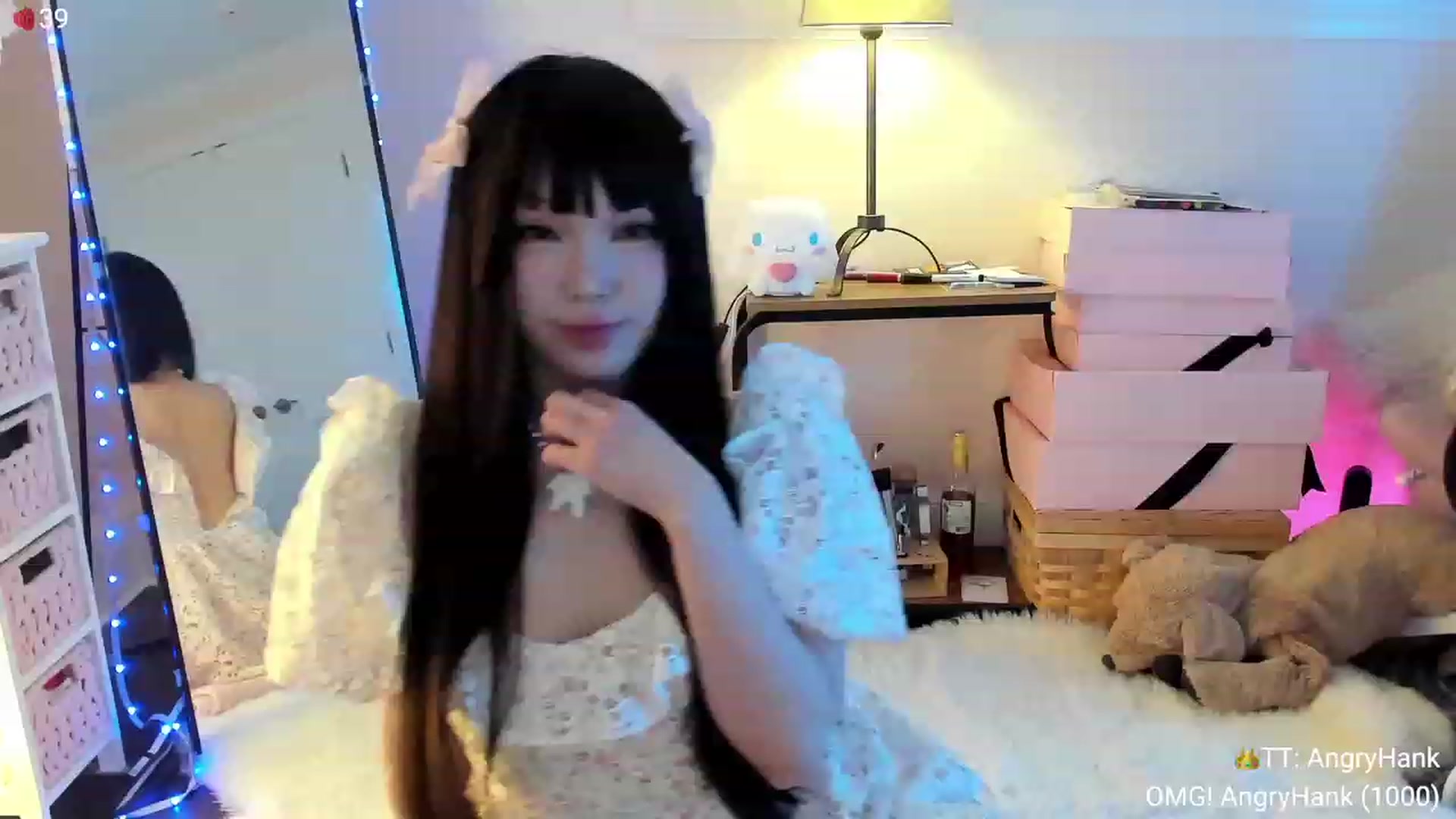 Gallery image thumbnail from AcaiBerry's myfreecams stream on, 12/10/2023, 07:54 image 3 of 20