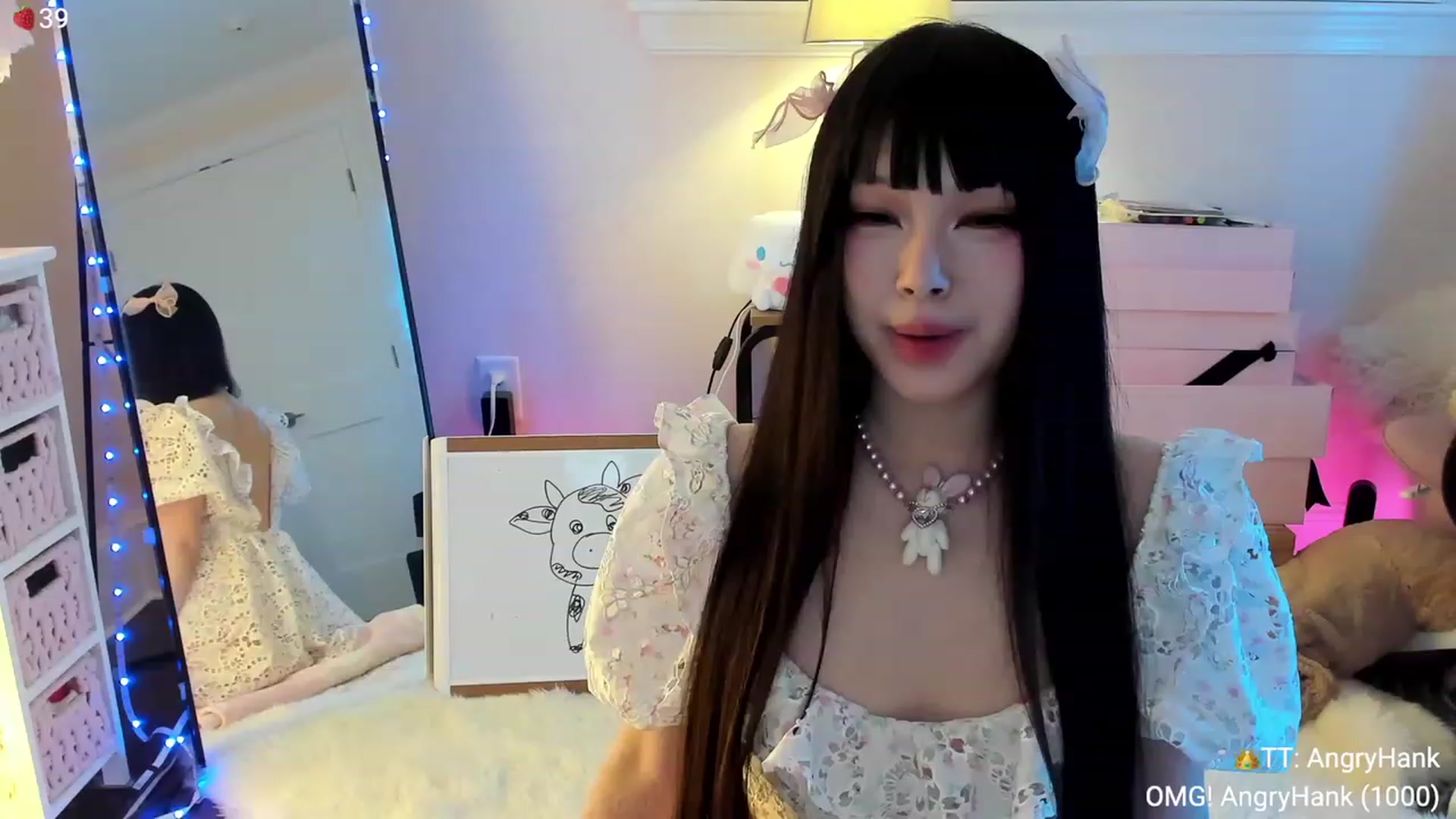 Gallery image thumbnail from AcaiBerry's myfreecams stream on, 12/10/2023, 07:54 image 2 of 20